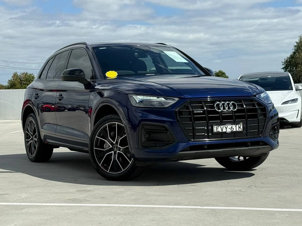 SUV