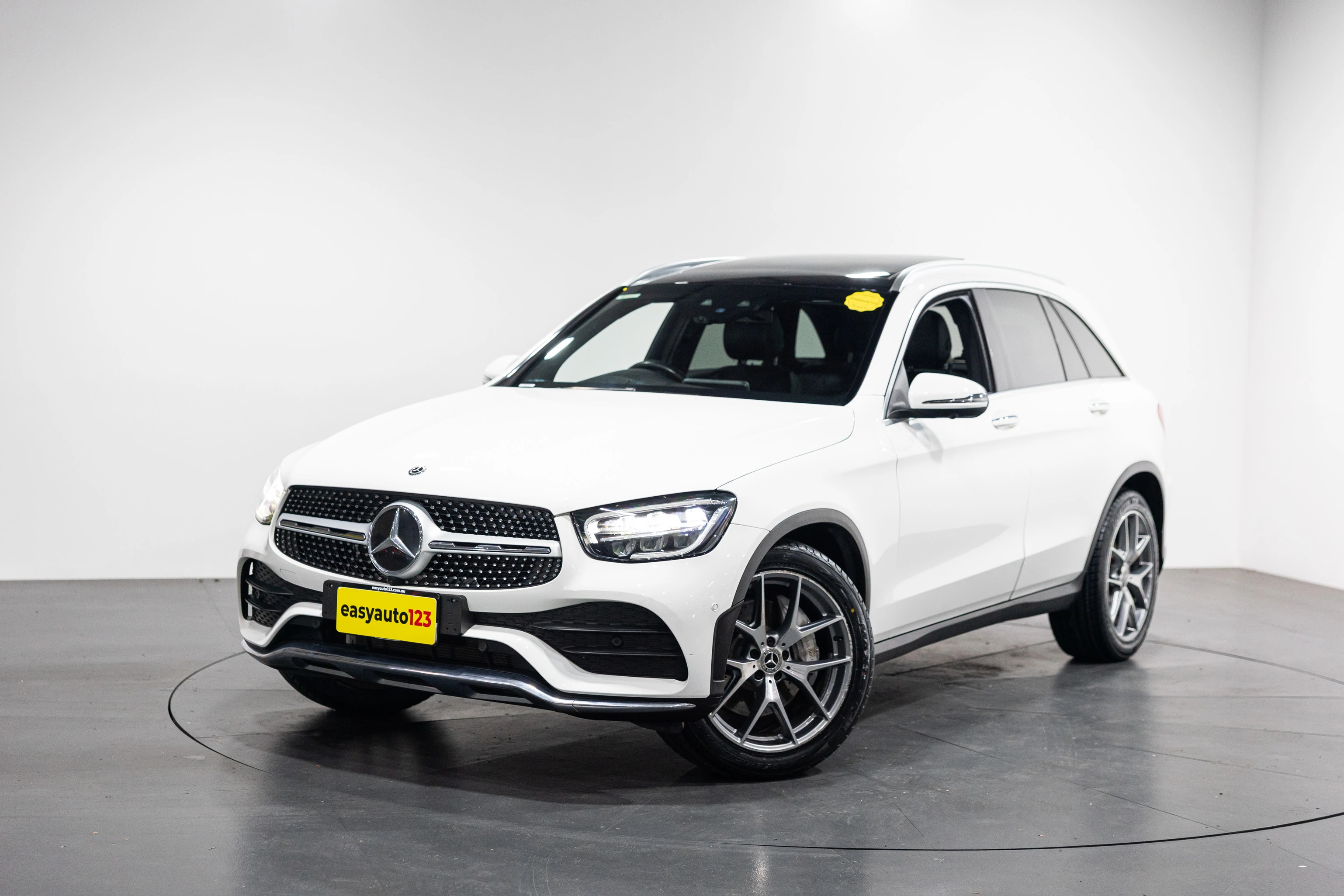 SUV