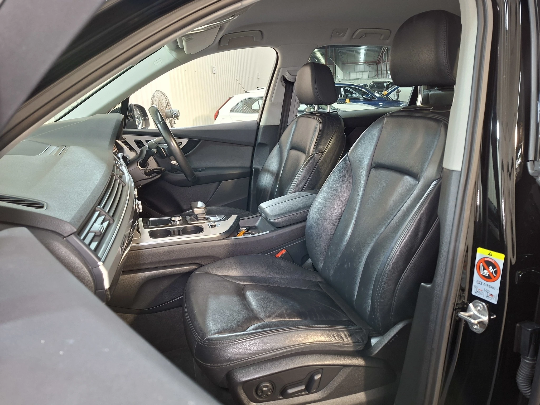 Photo 11