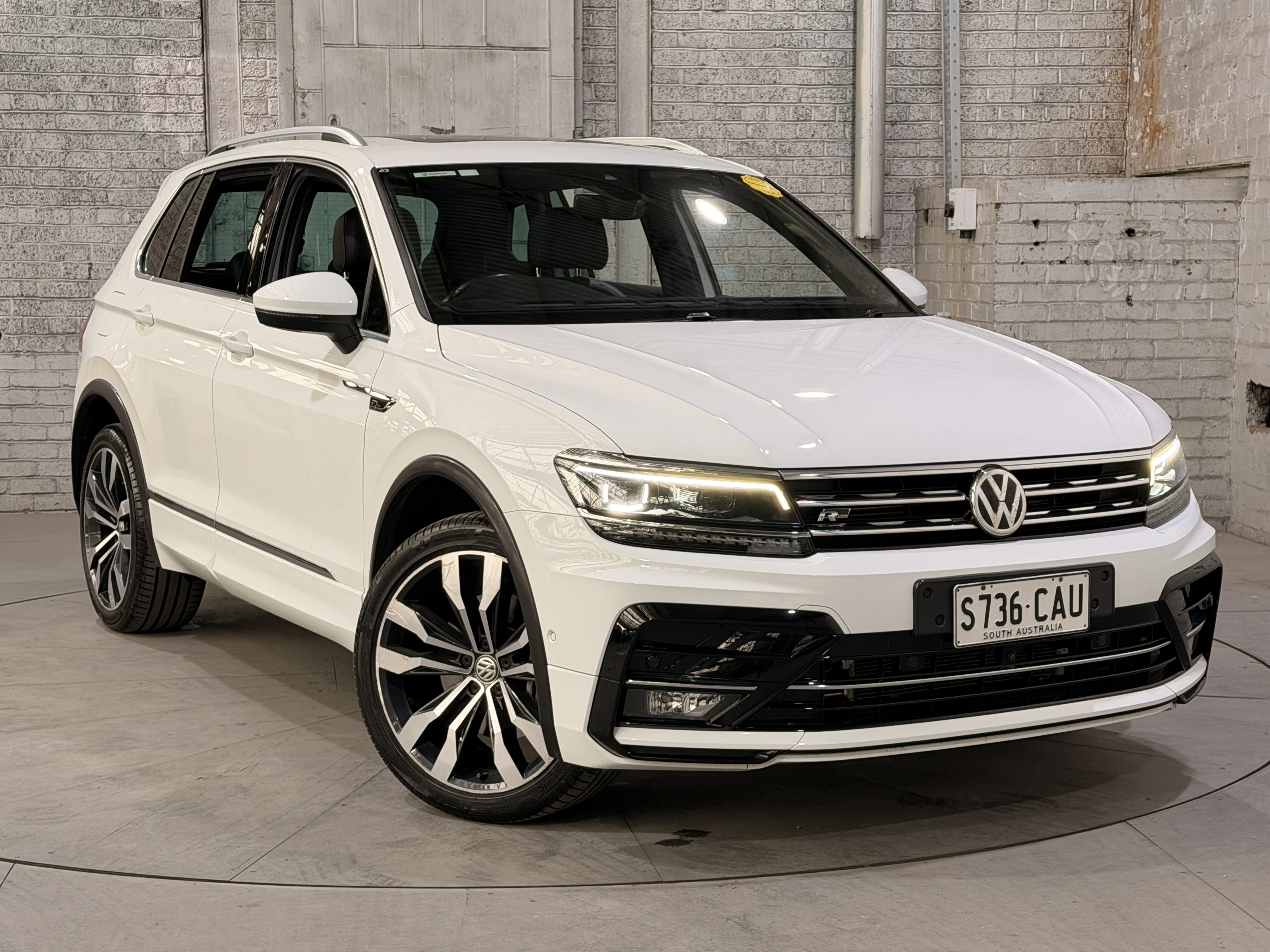 SUV