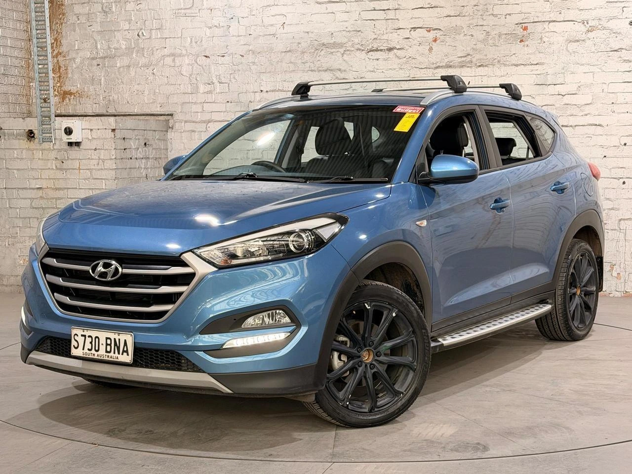 SUV