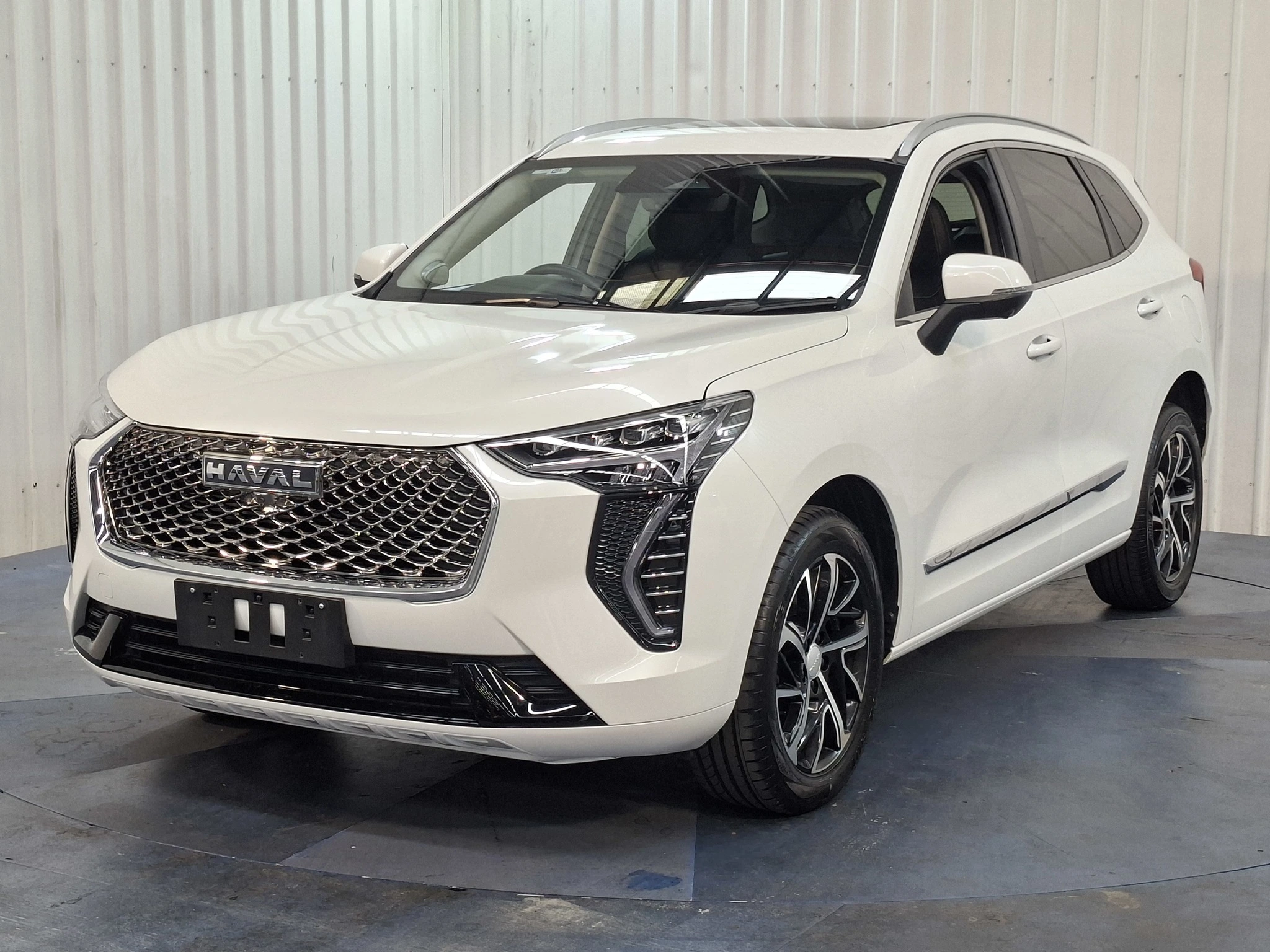 SUV