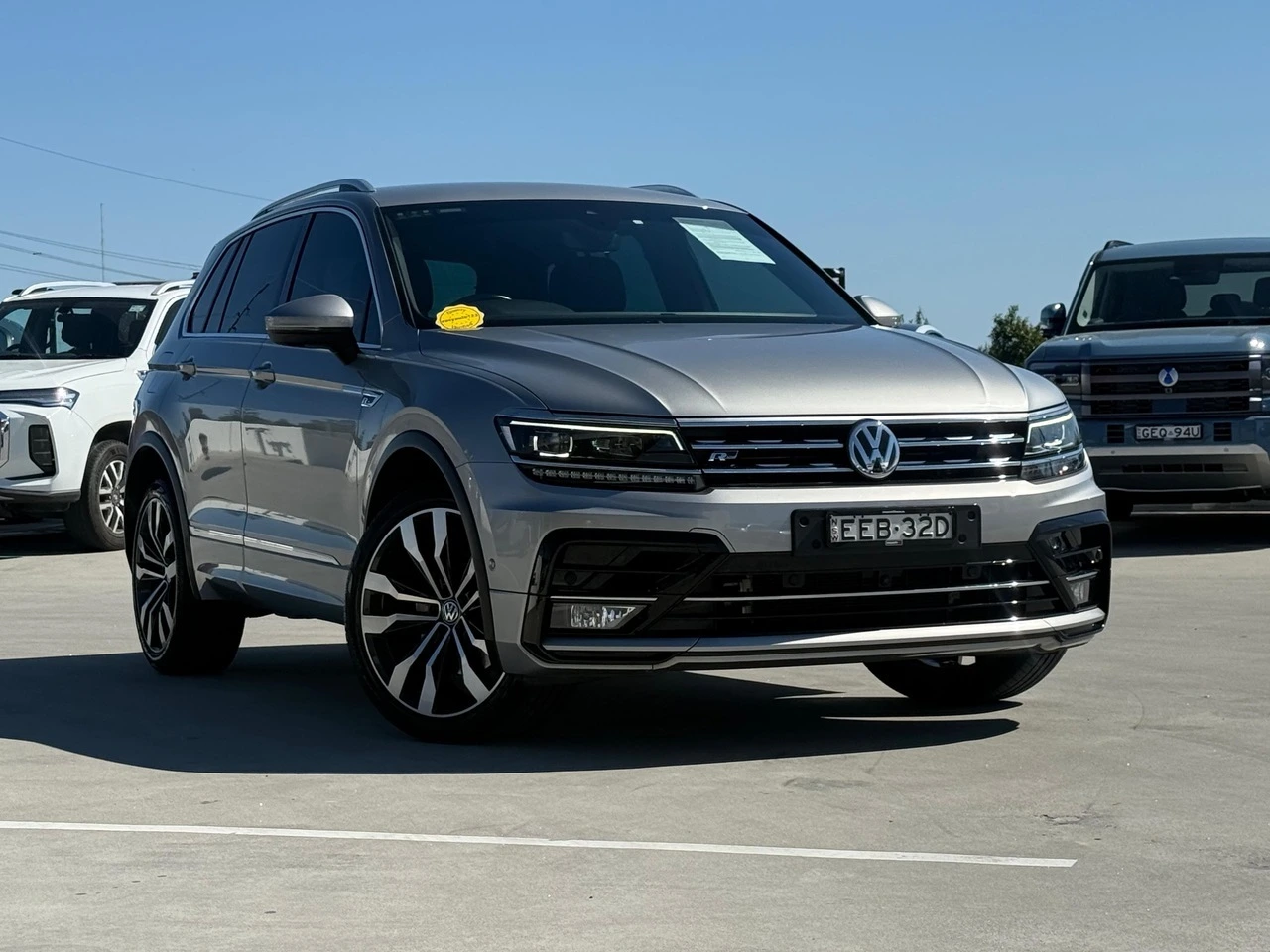 SUV