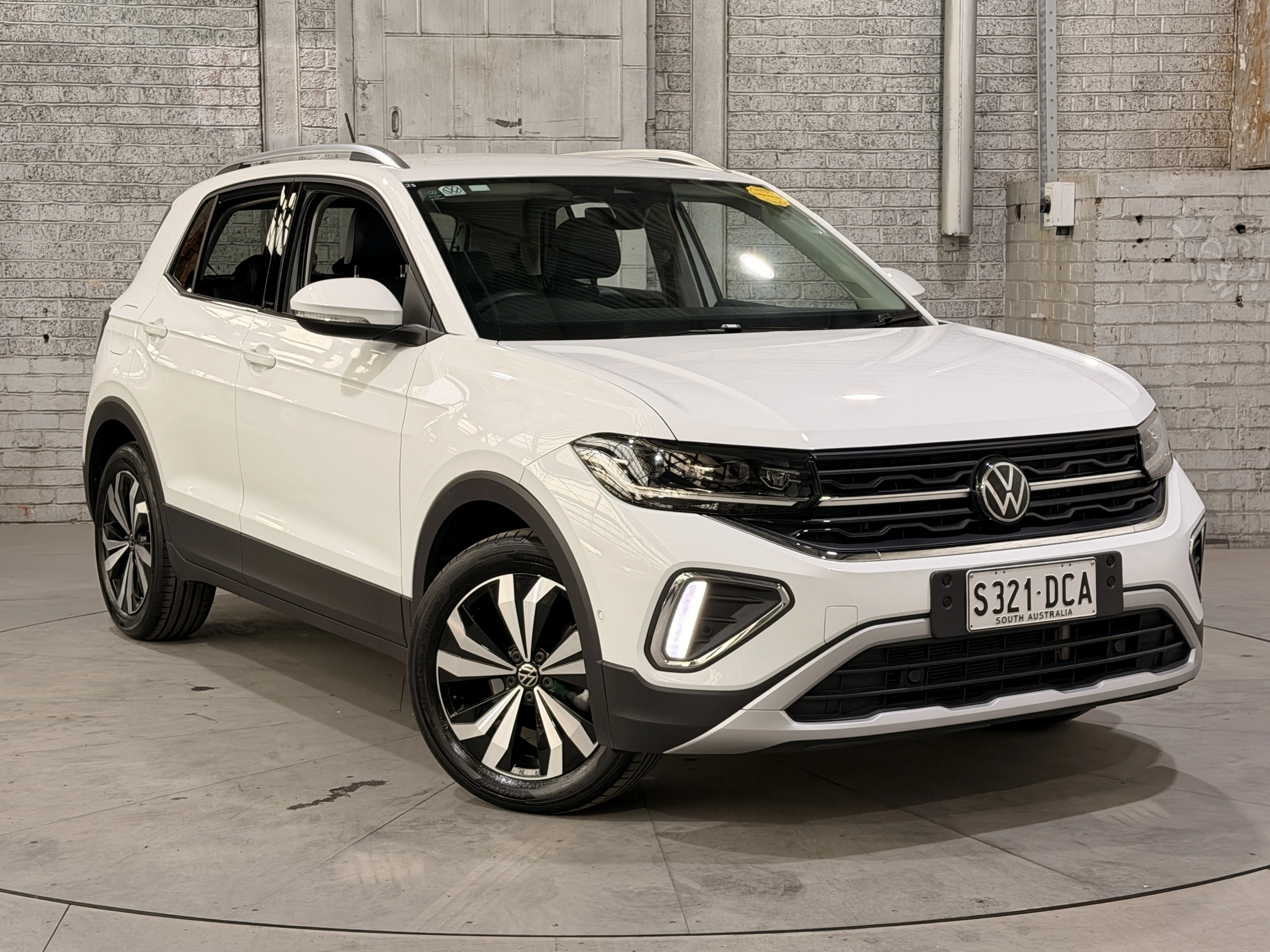 SUV