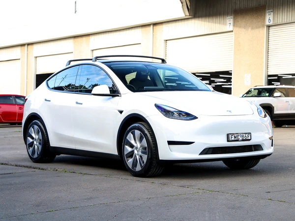 2022 Tesla Model Y Rear-Wheel Drive Panoramic Glass Roof Heated Seats