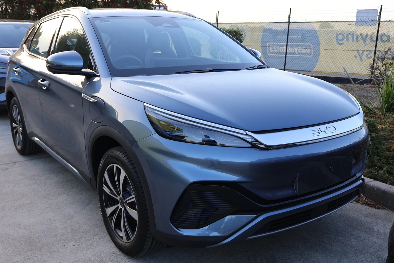 SUV