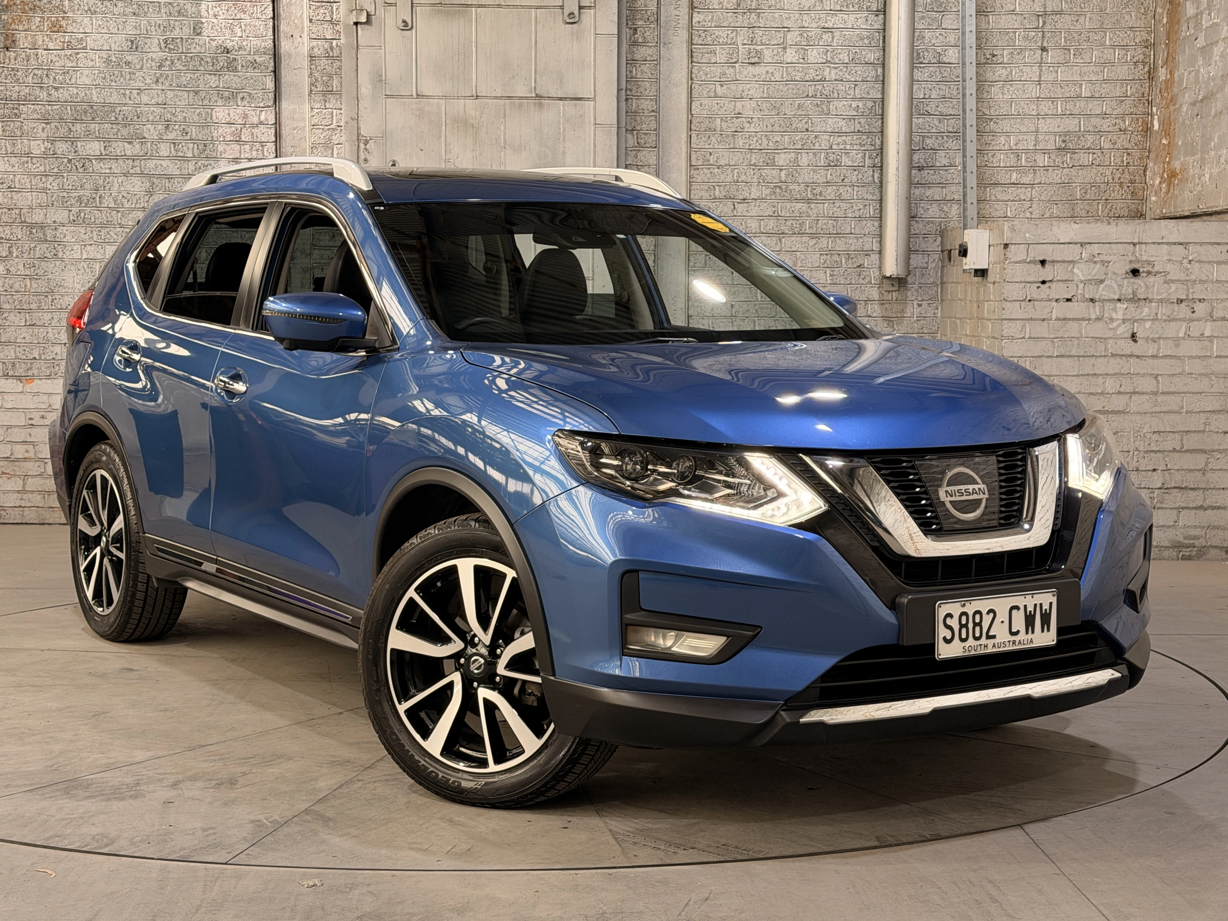 SUV