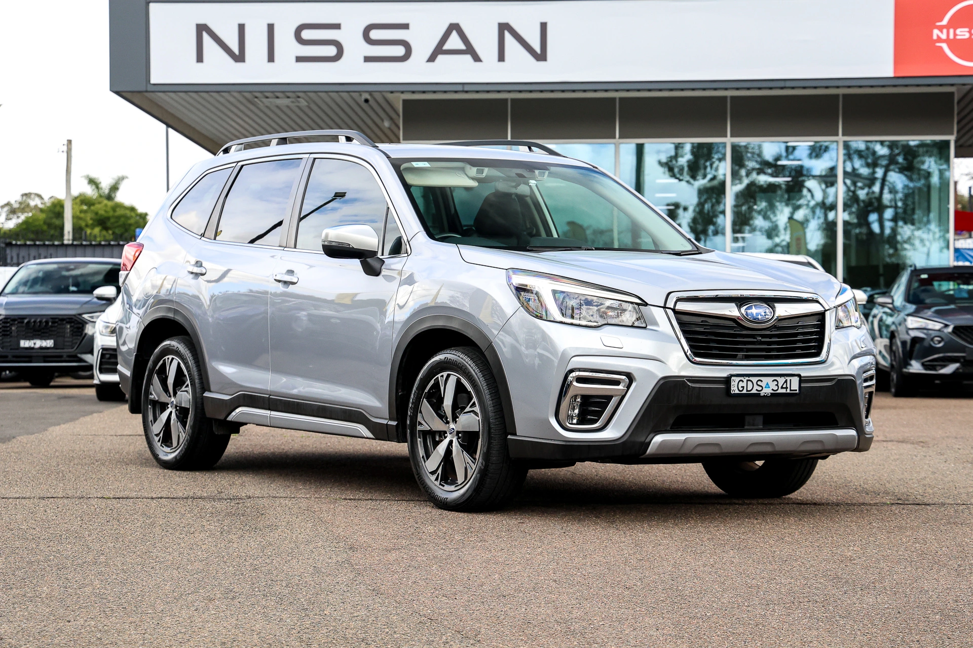 SUV
