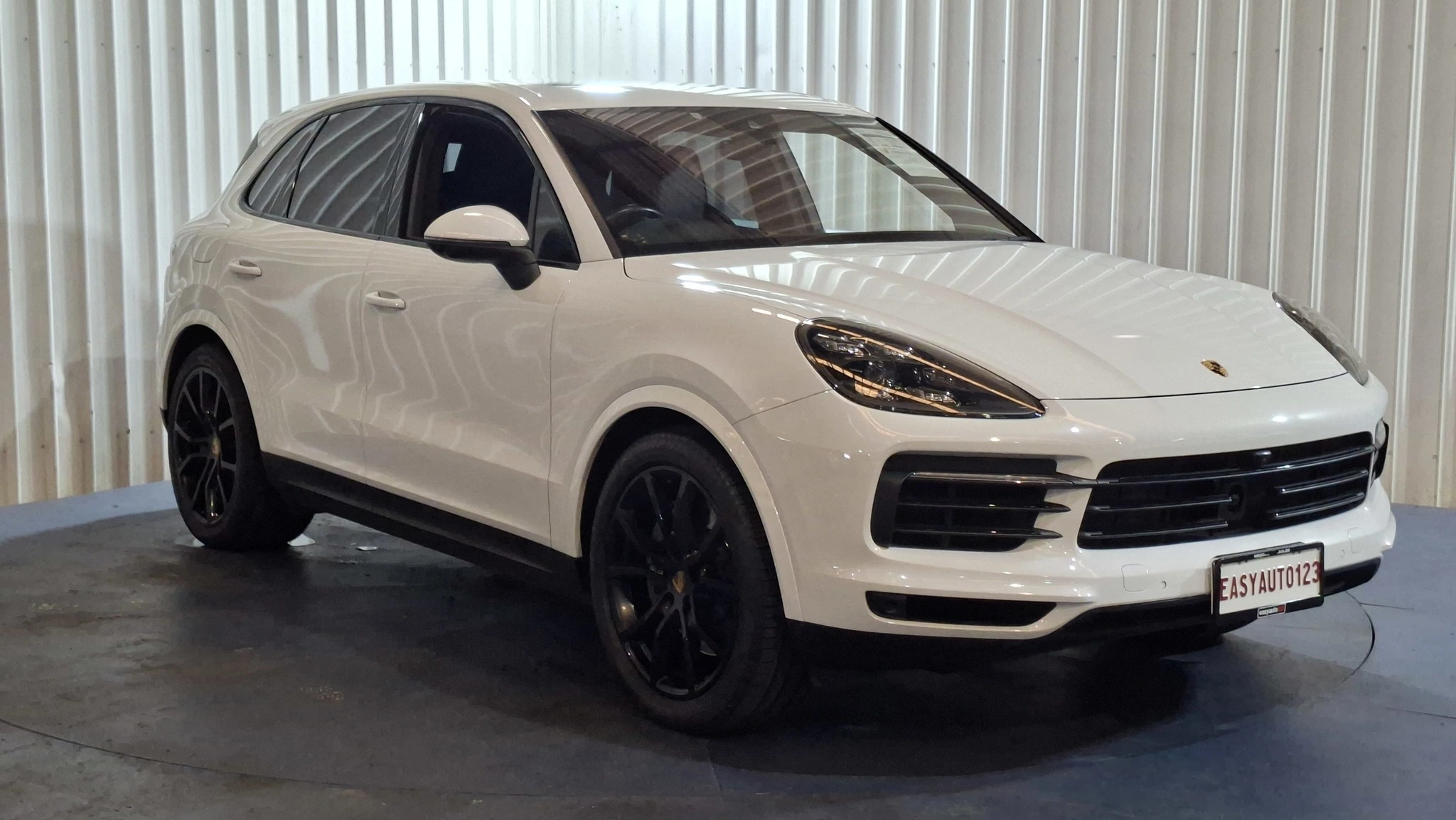 SUV