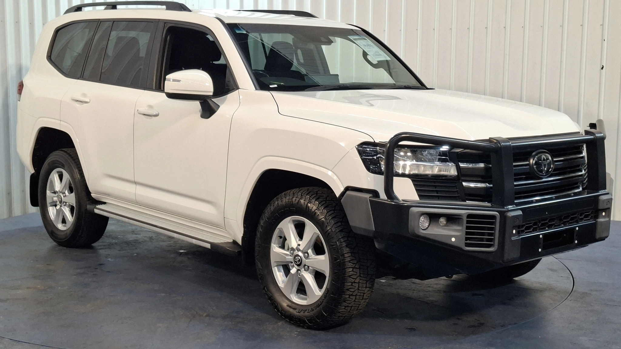 SUV