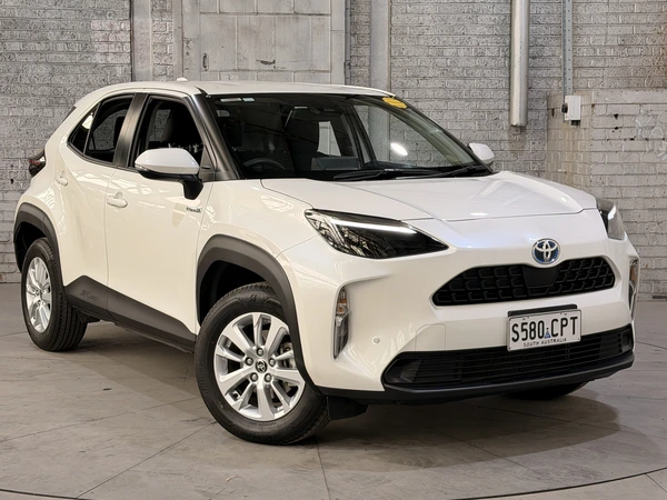 2022 Toyota Yaris Cross GX Hybrid CVT FWD