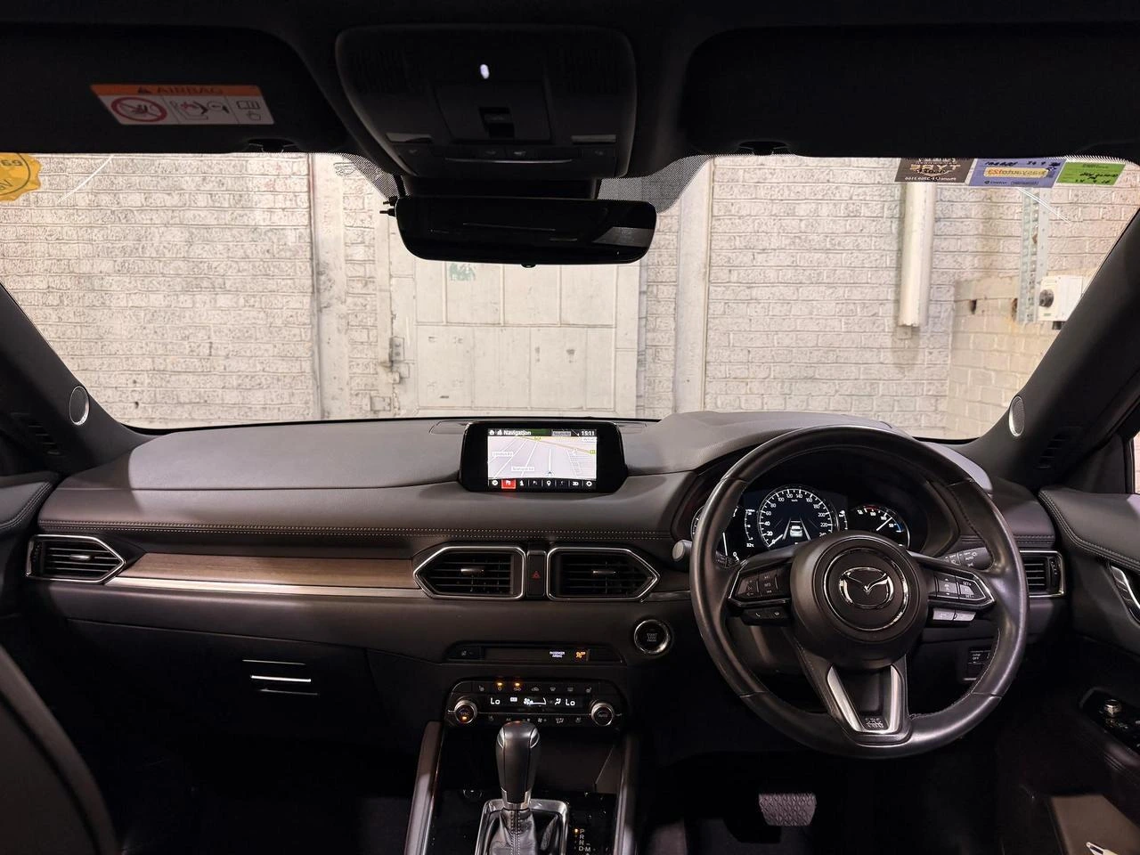 Photo 18