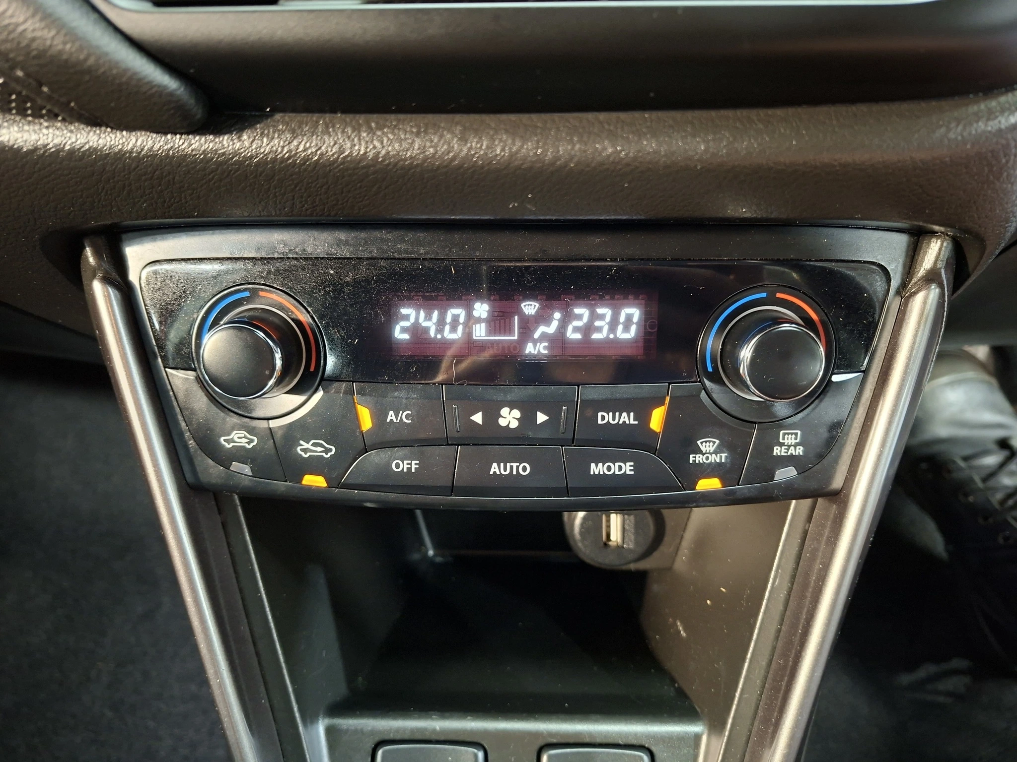 Photo 19