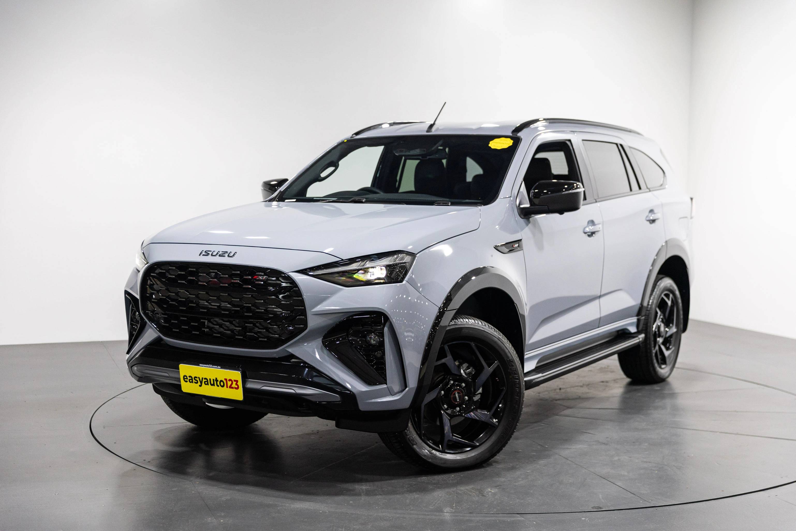 SUV