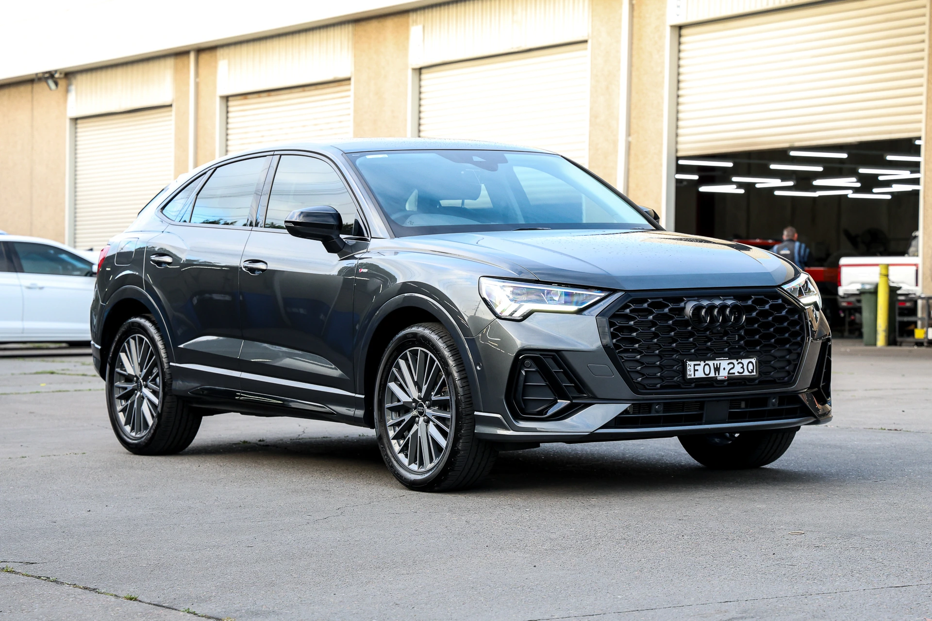 SUV