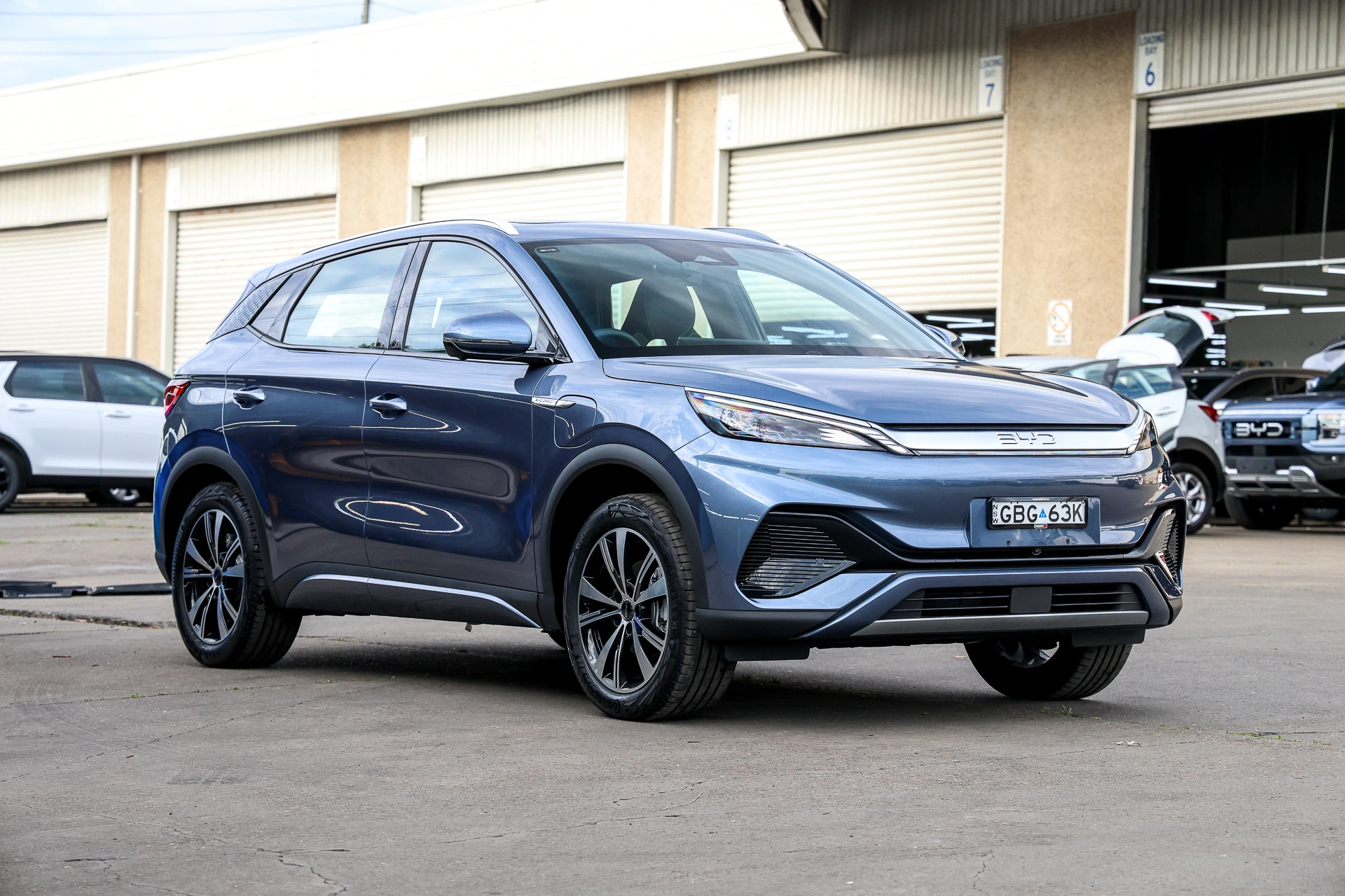 SUV