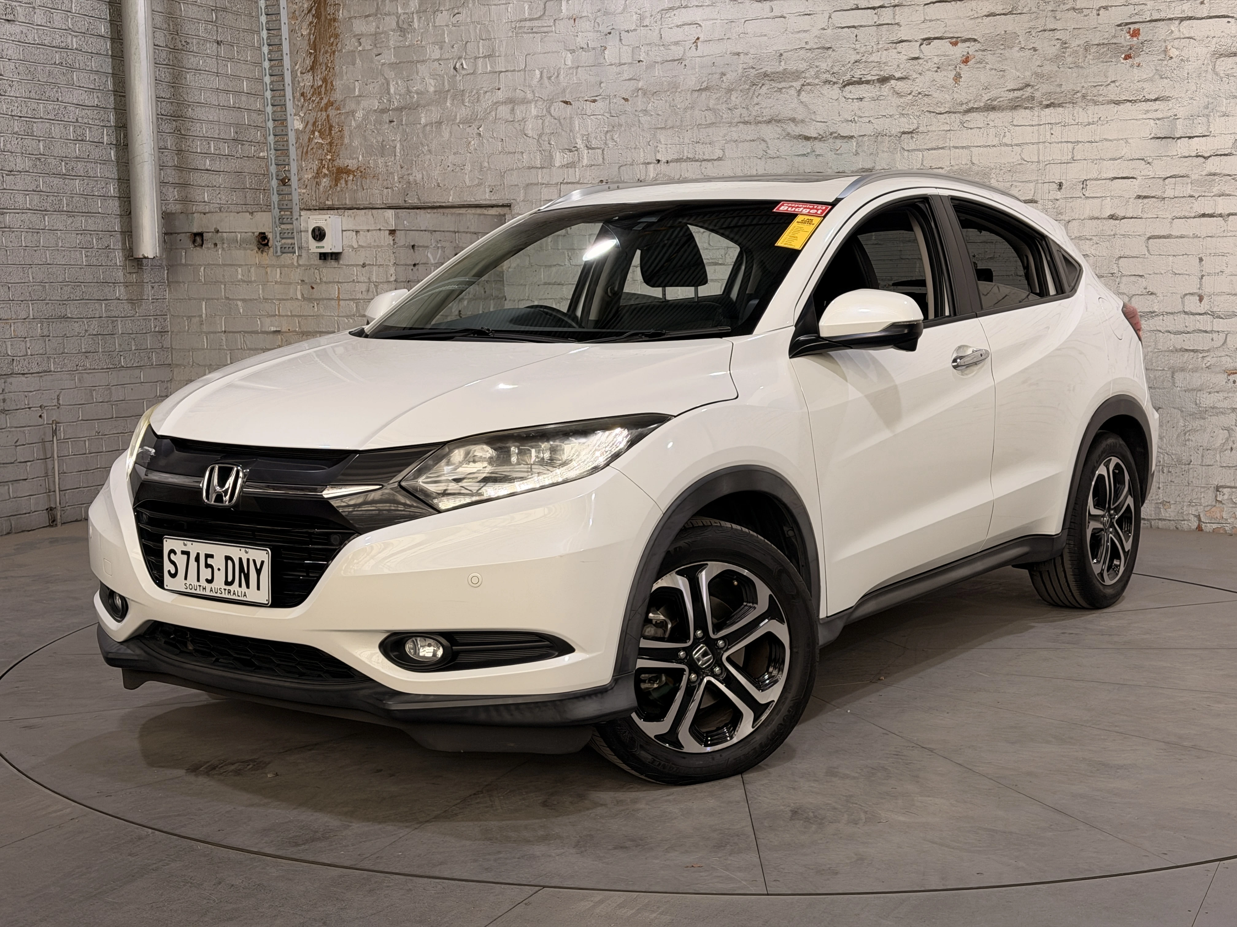 SUV