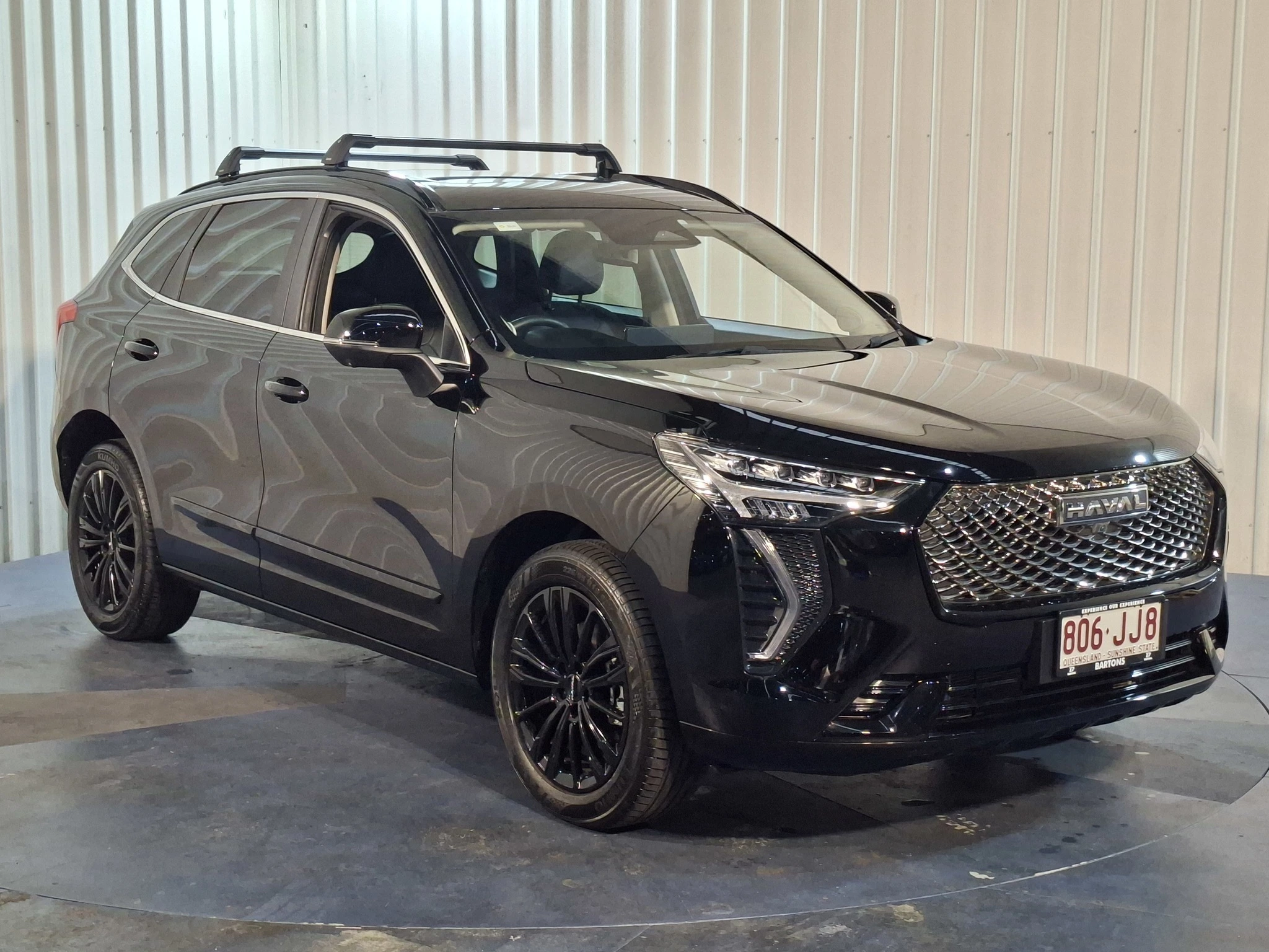 SUV