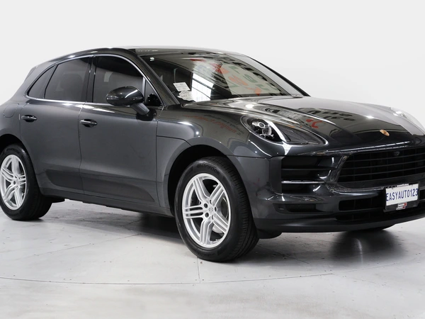 2021 Porsche Macan AWD Heated Seats Panoramic Sunroof
