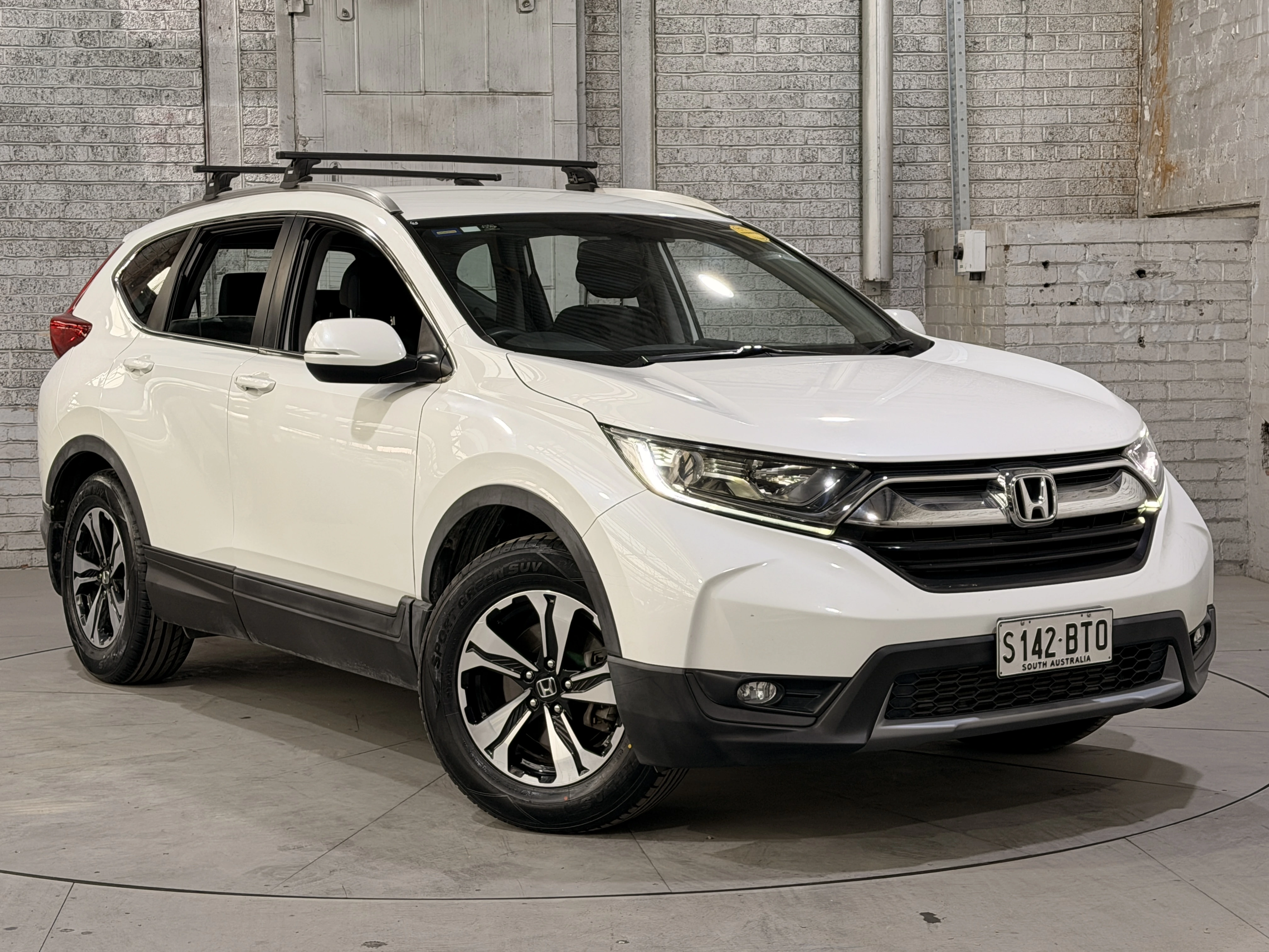 SUV