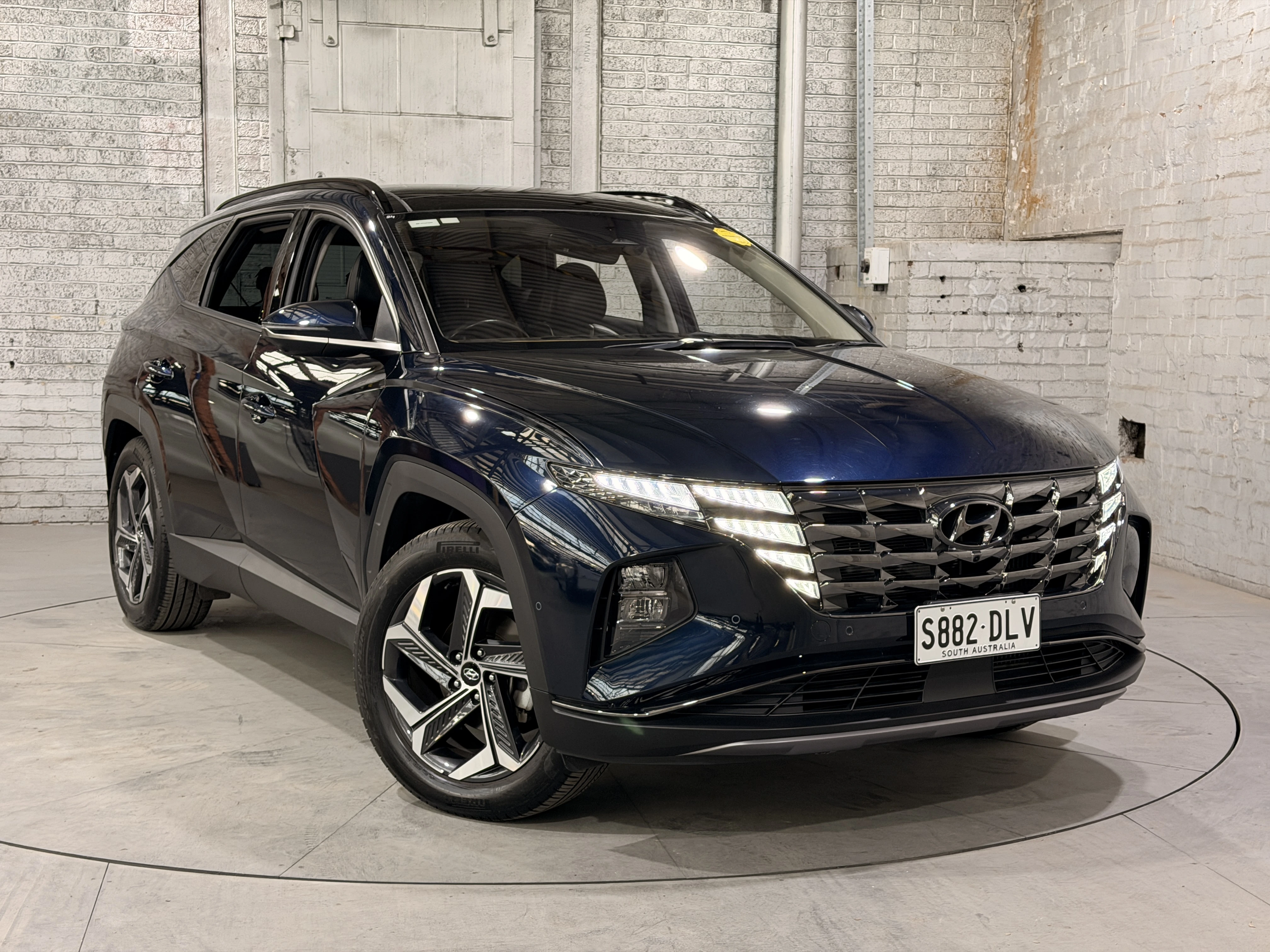 SUV
