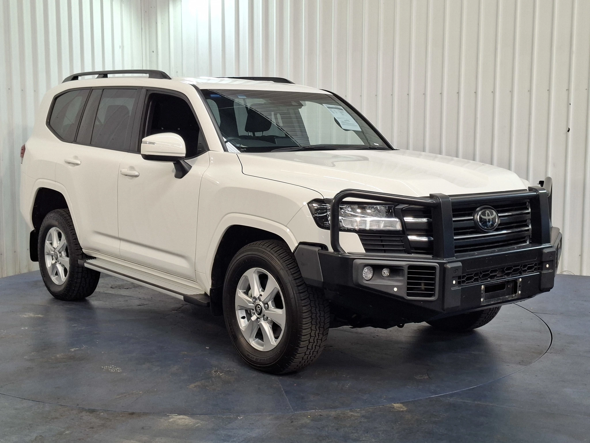 SUV