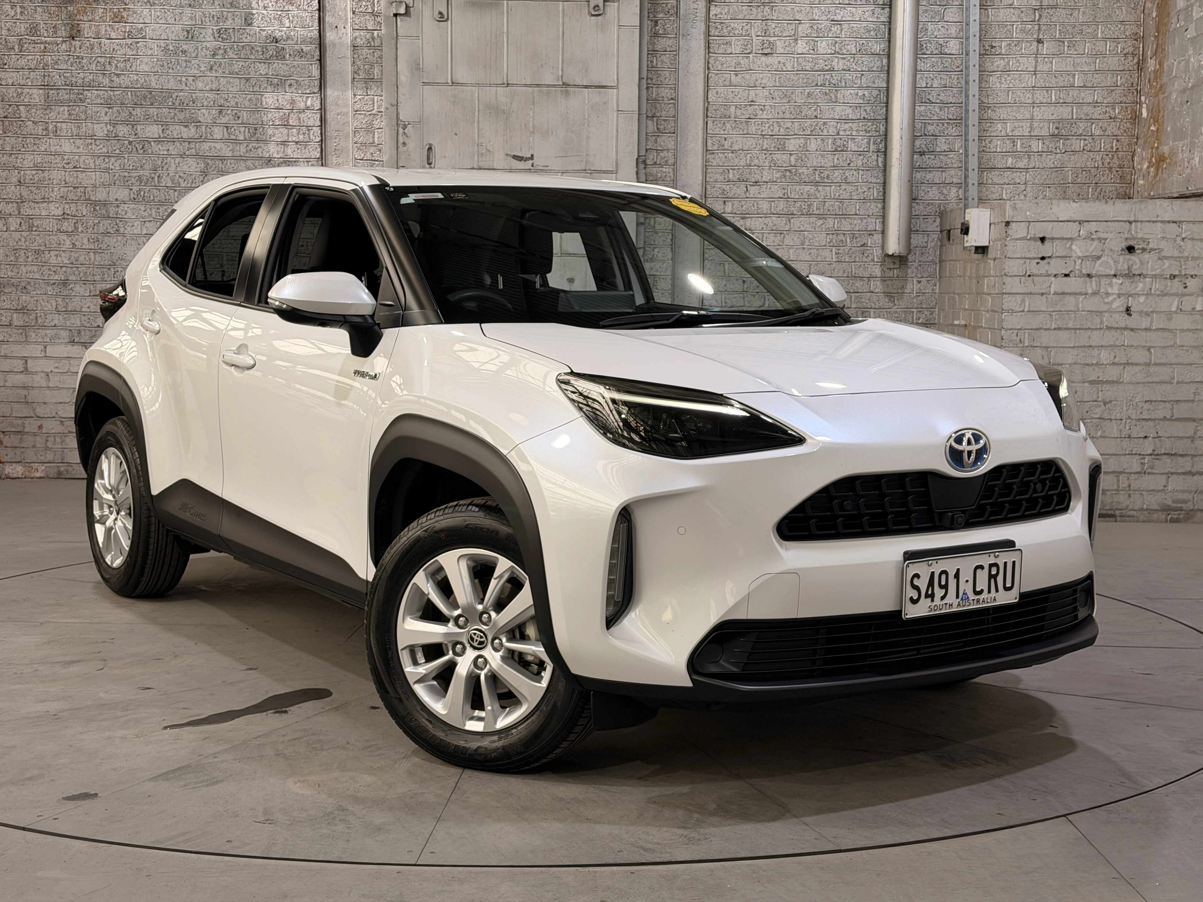 SUV