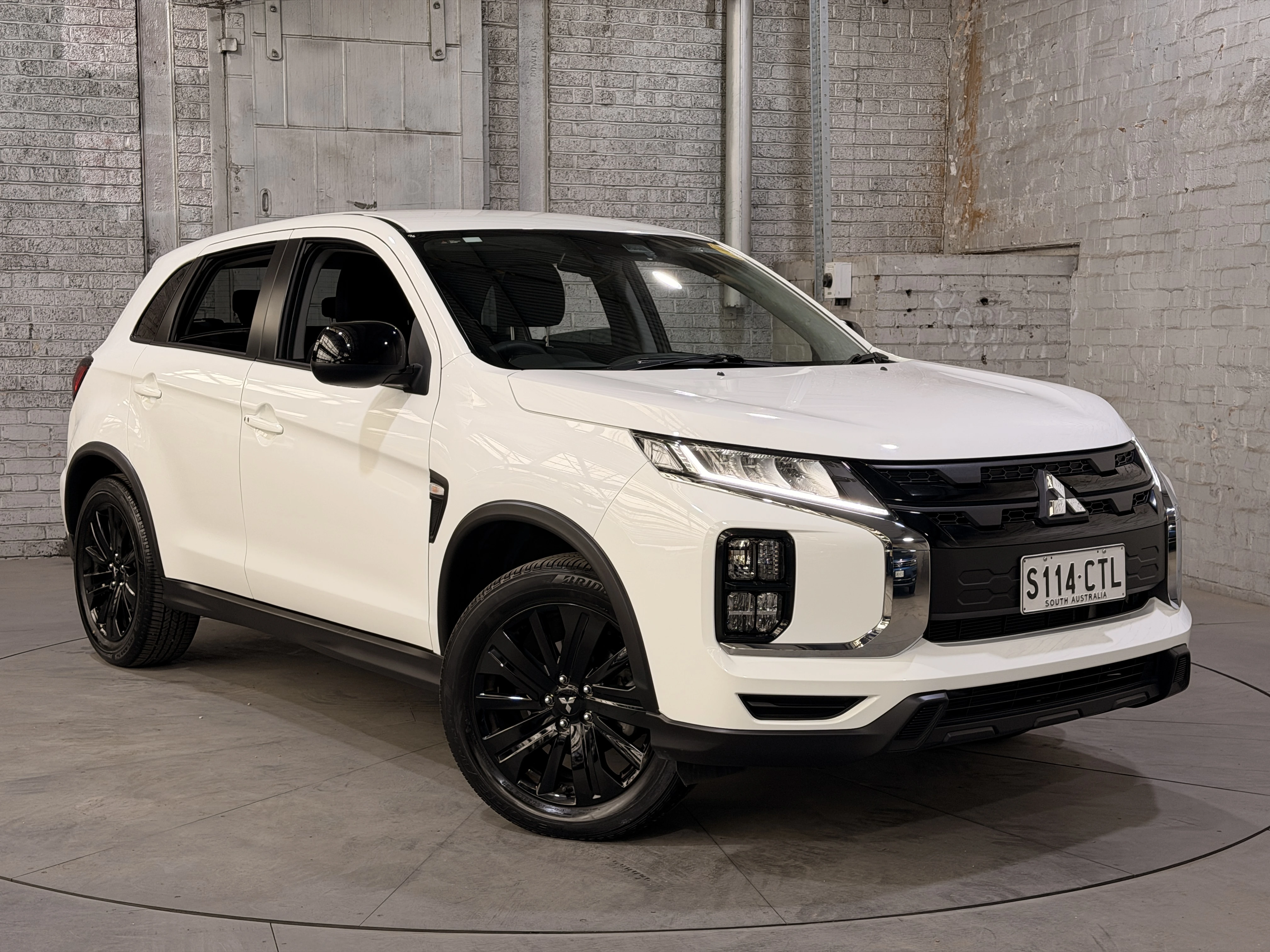SUV