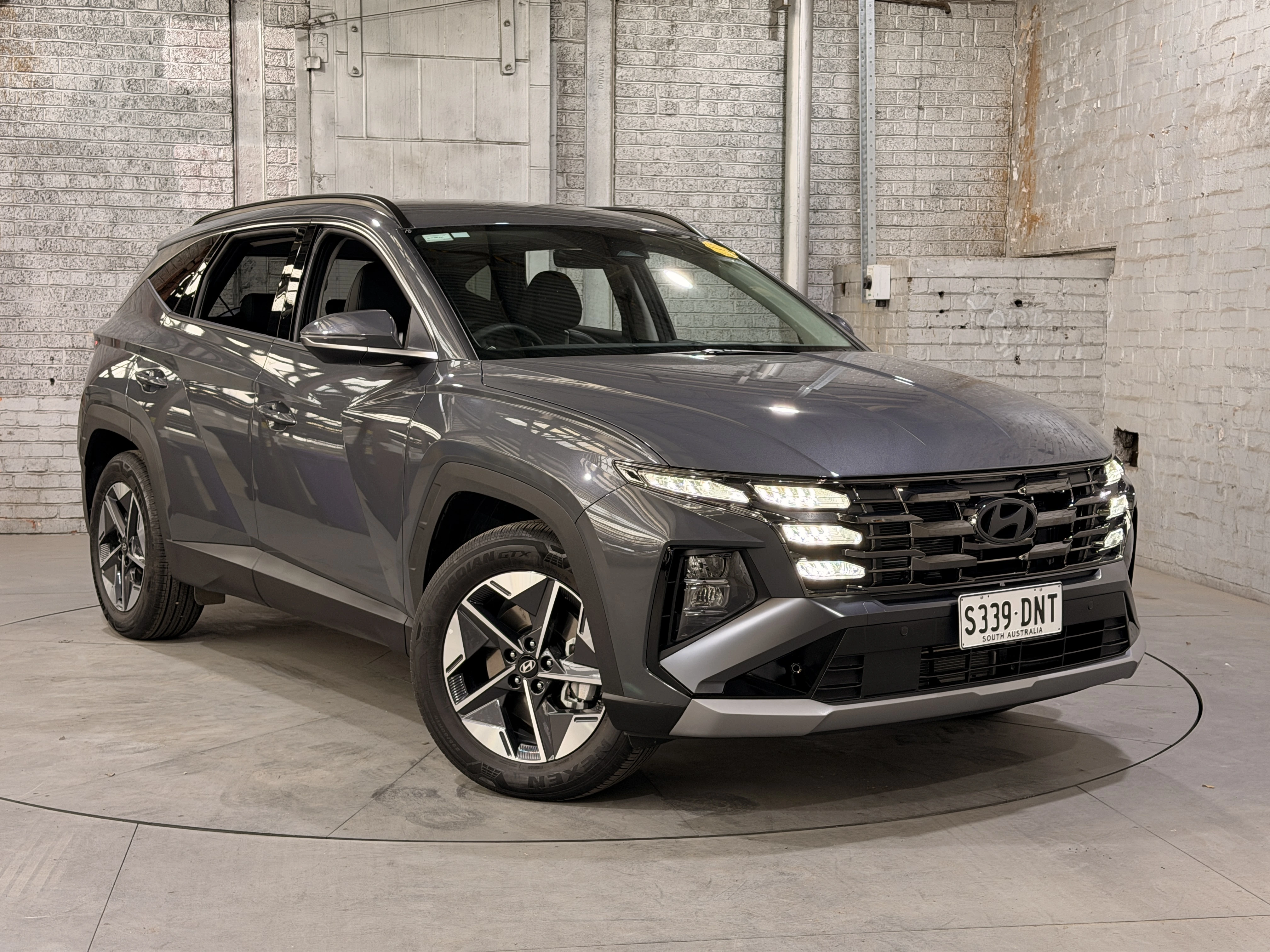 SUV