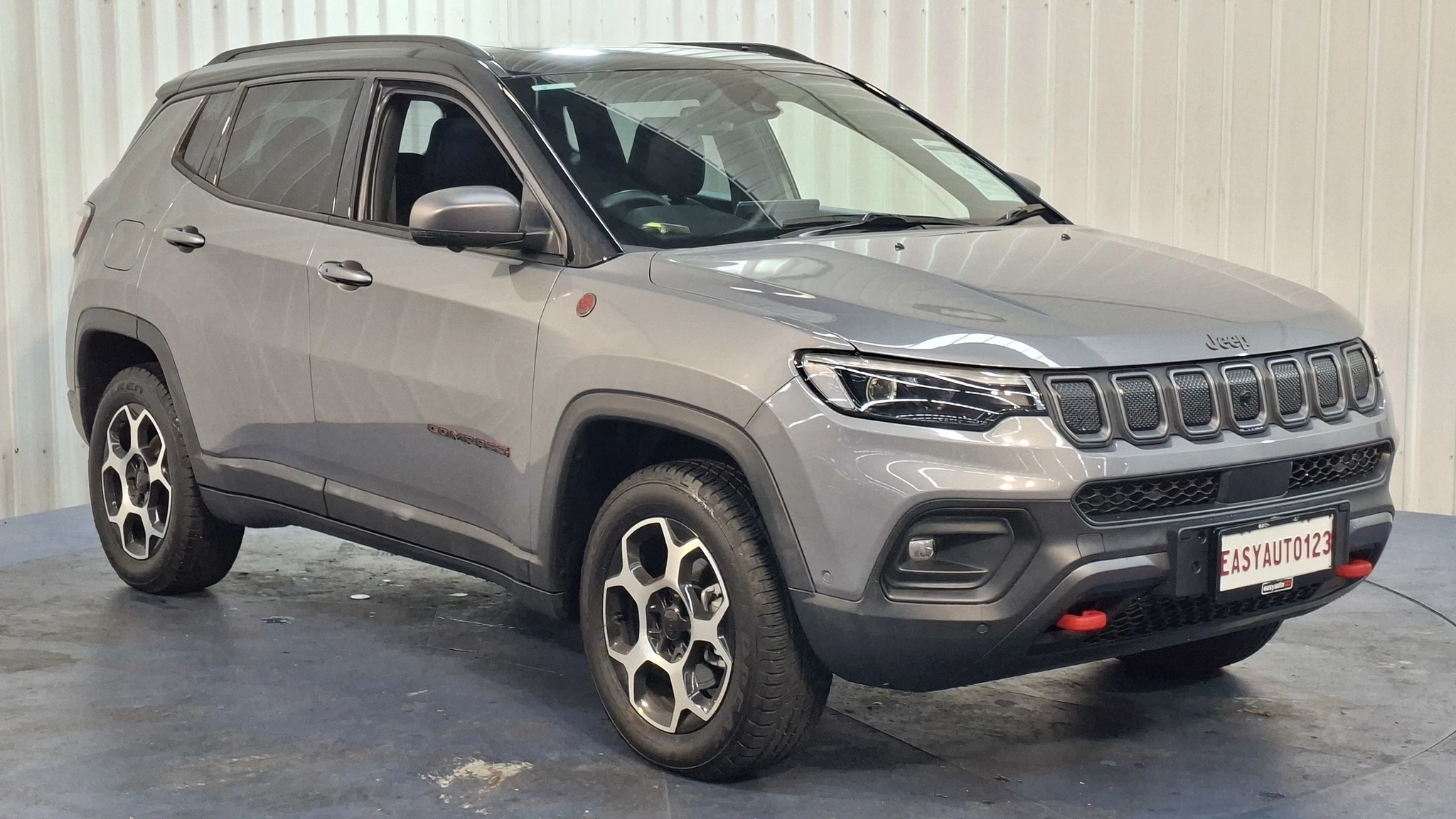 SUV