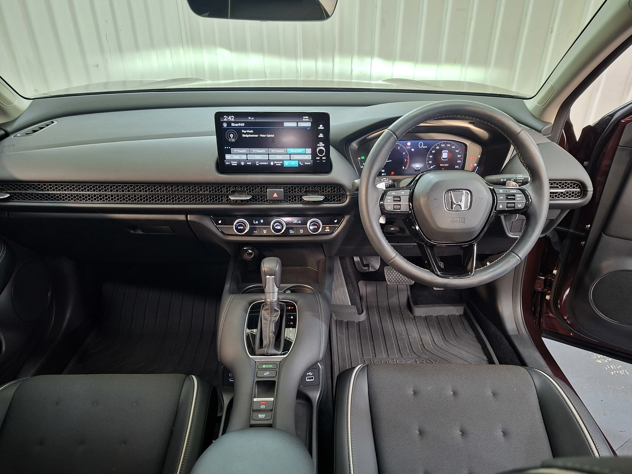Photo 28