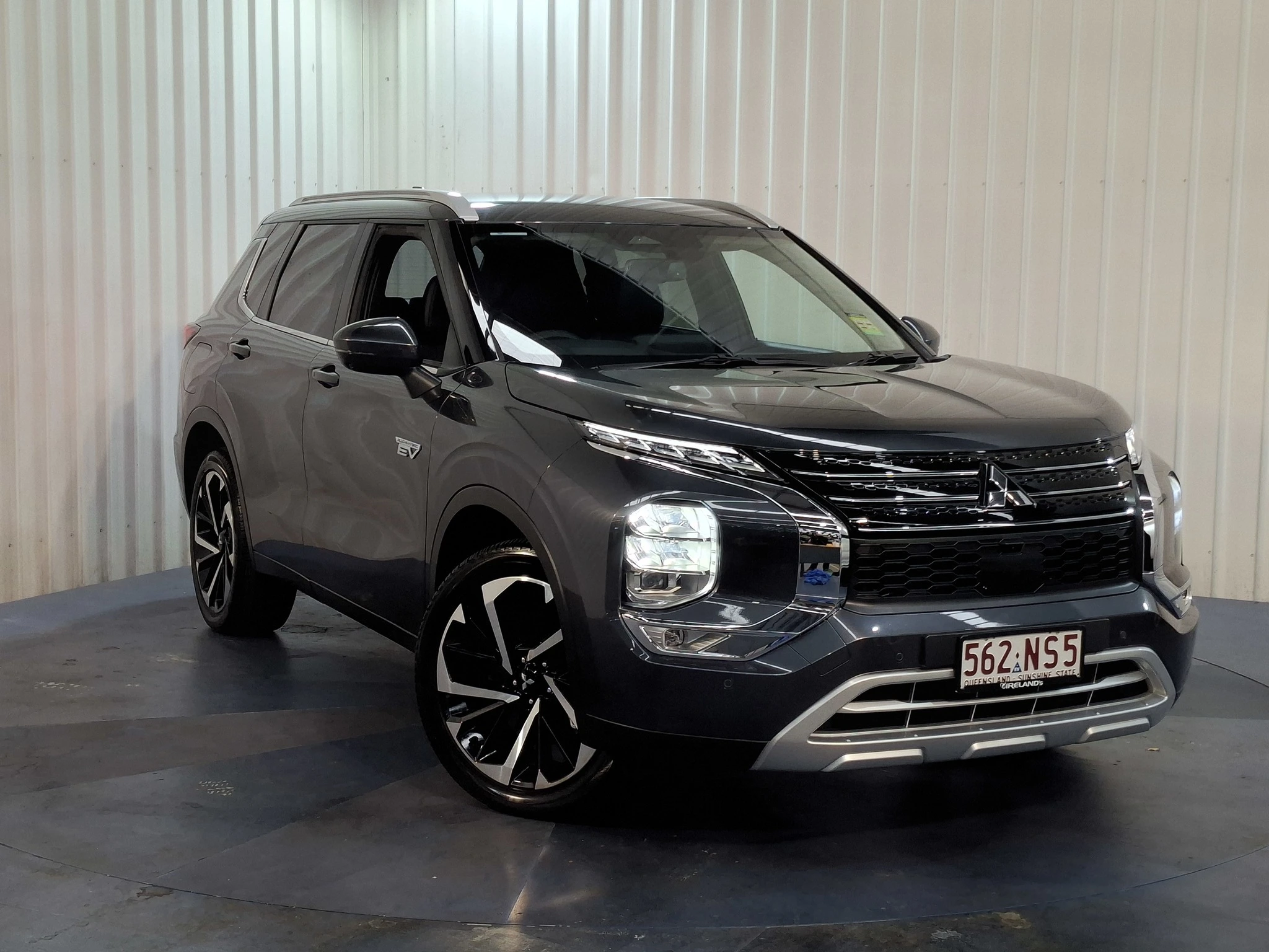 SUV