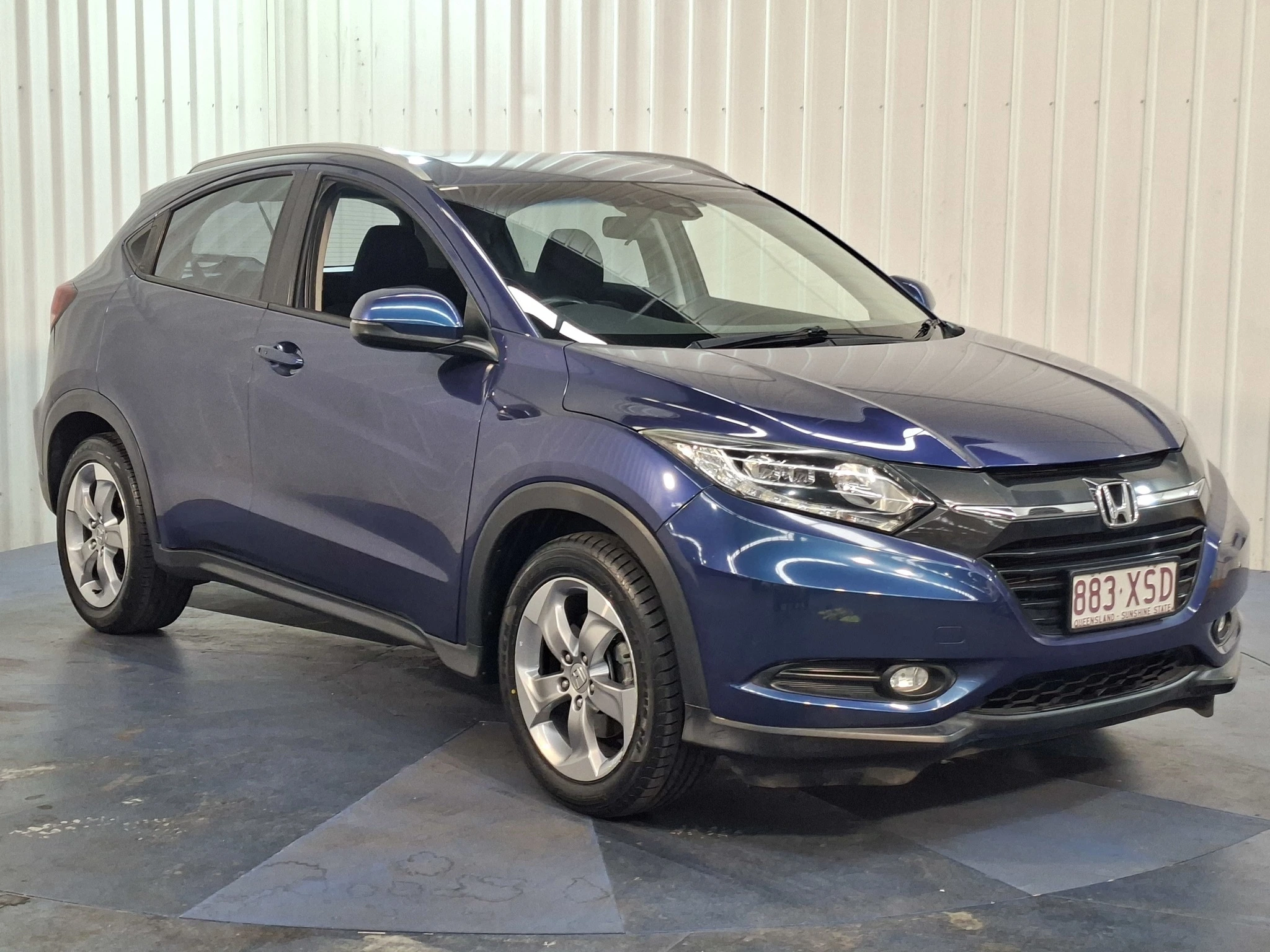SUV
