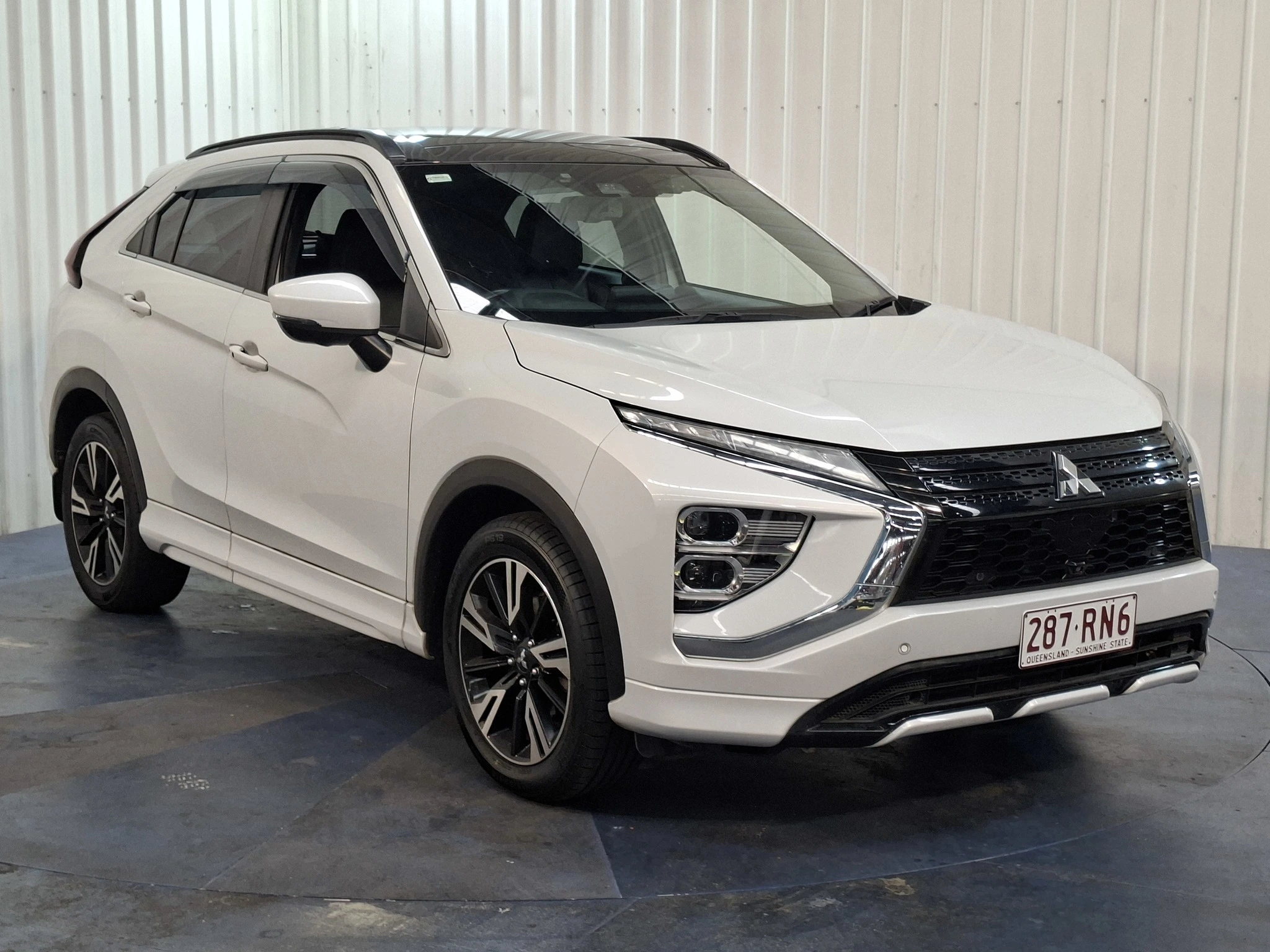 SUV