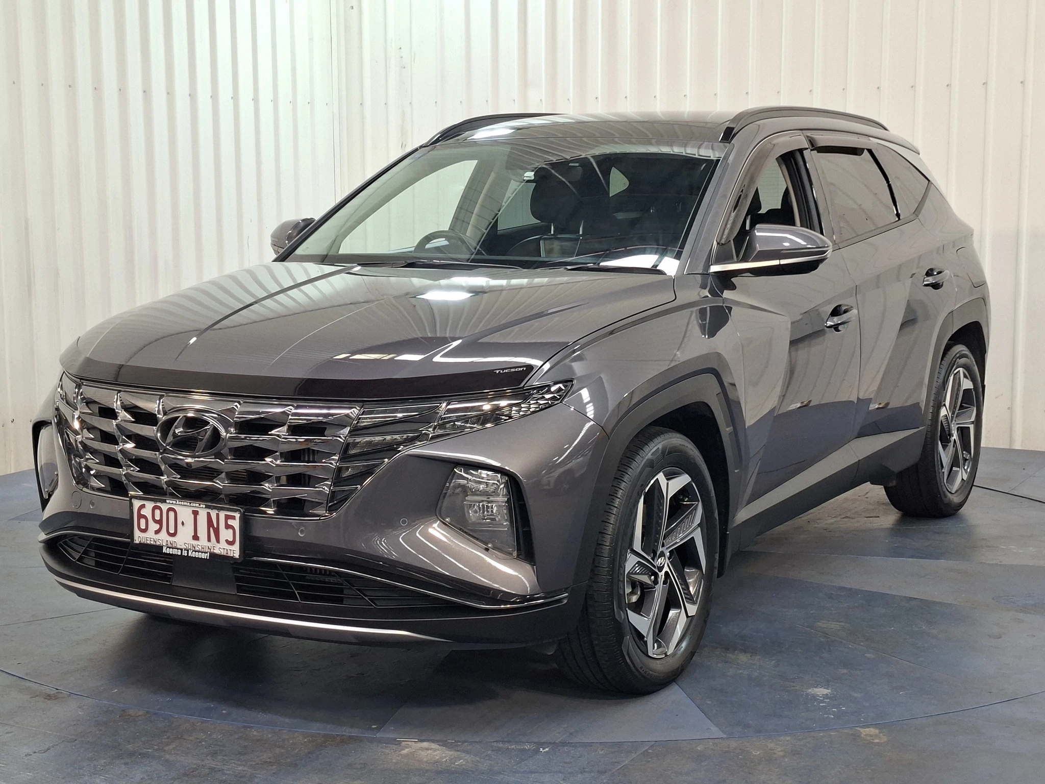 SUV
