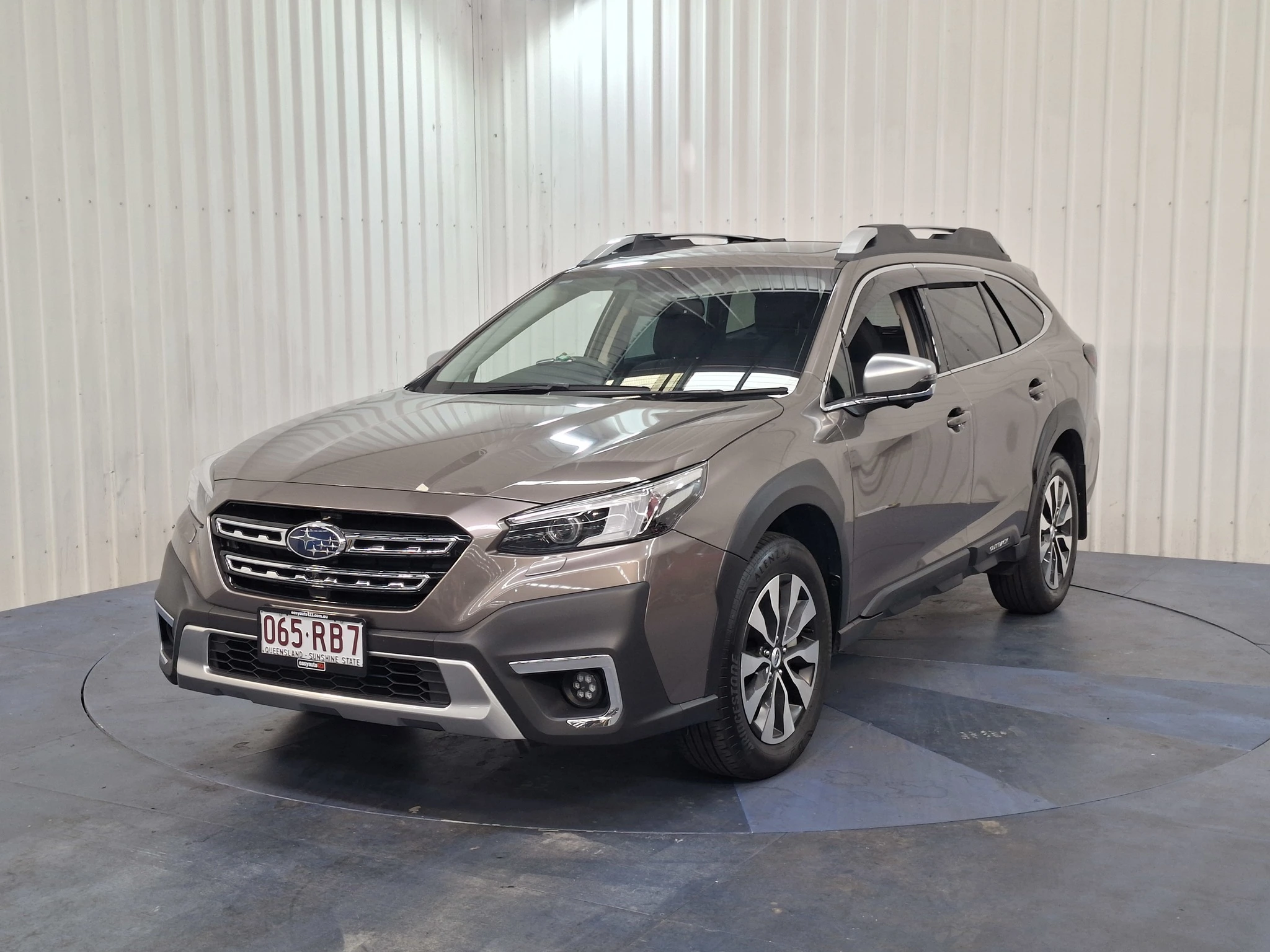 SUV
