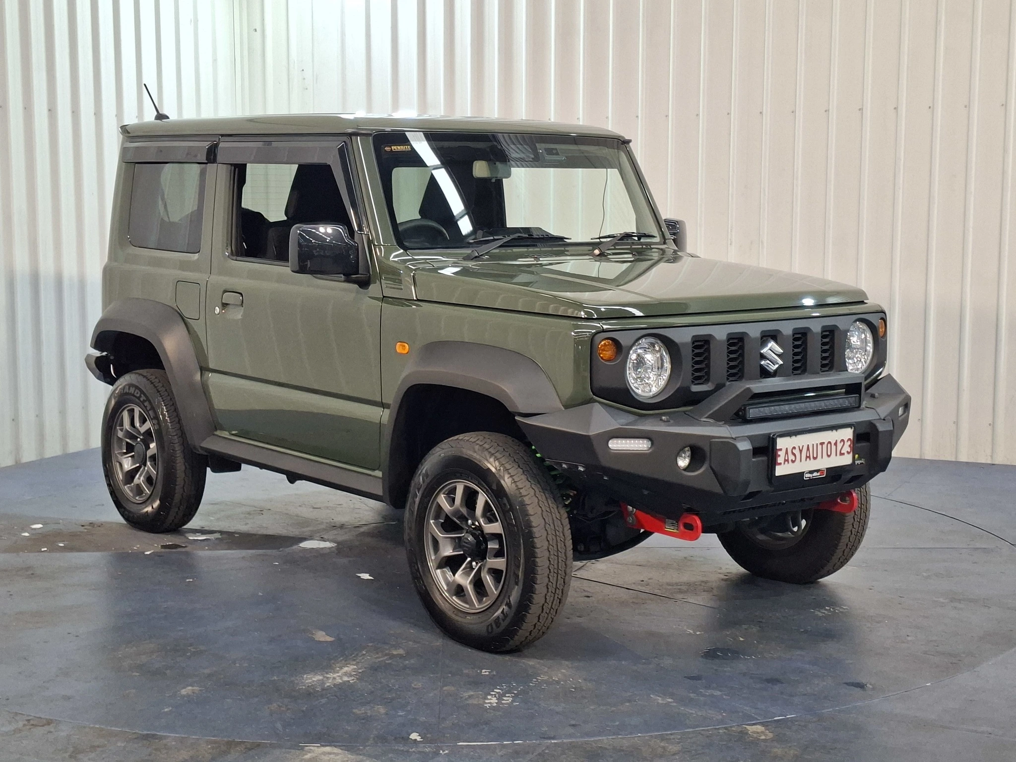 SUV