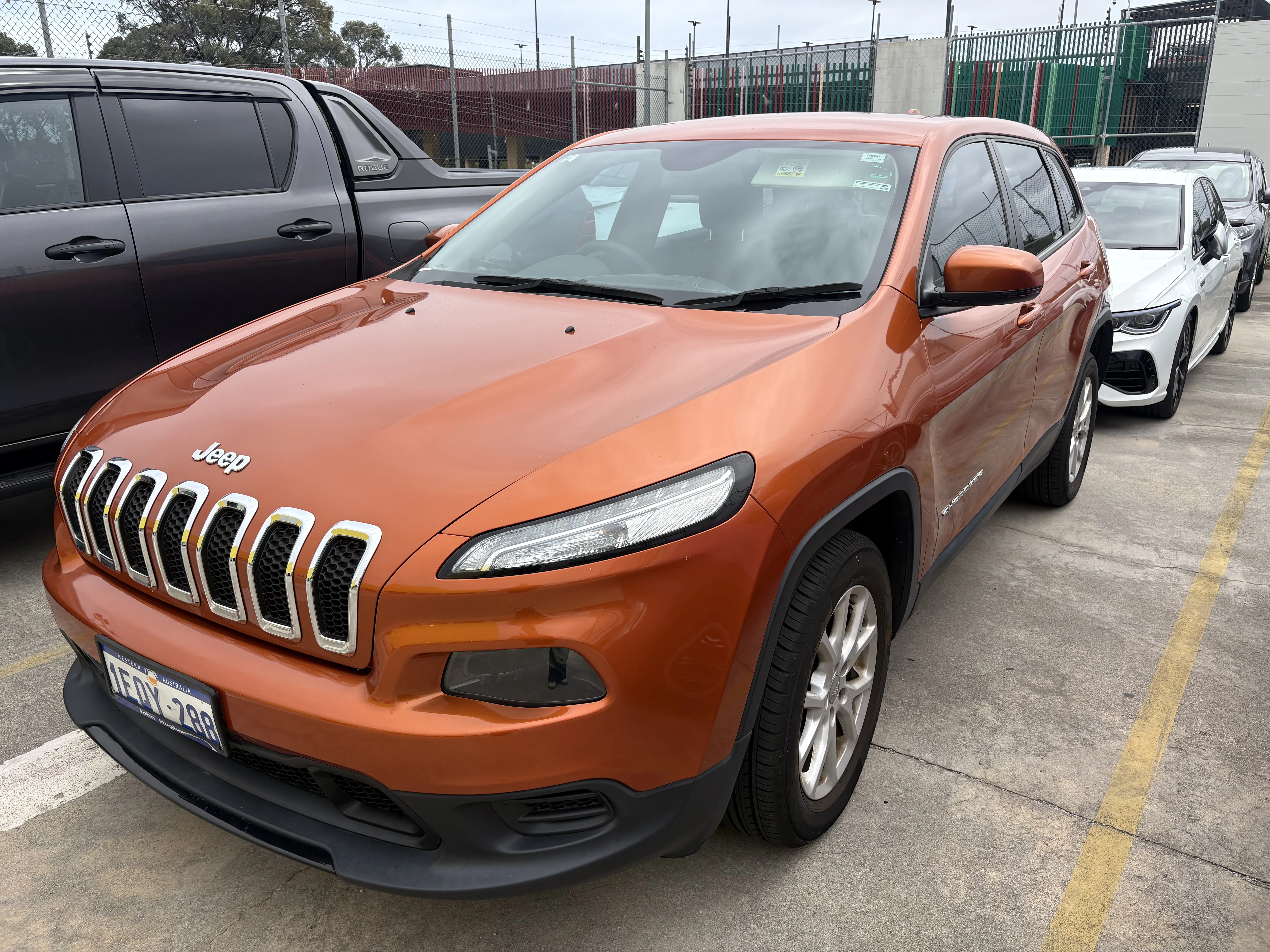 SUV