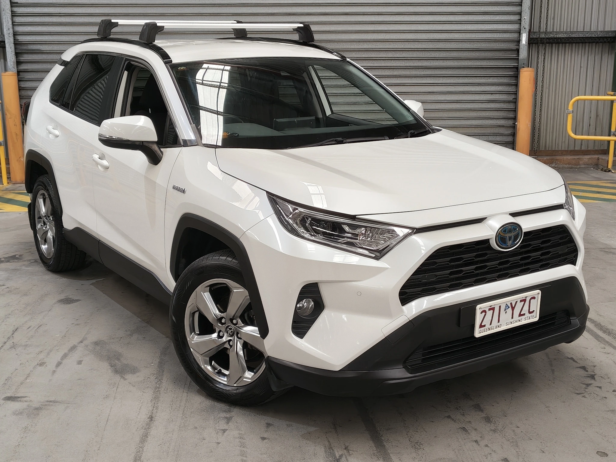 SUV