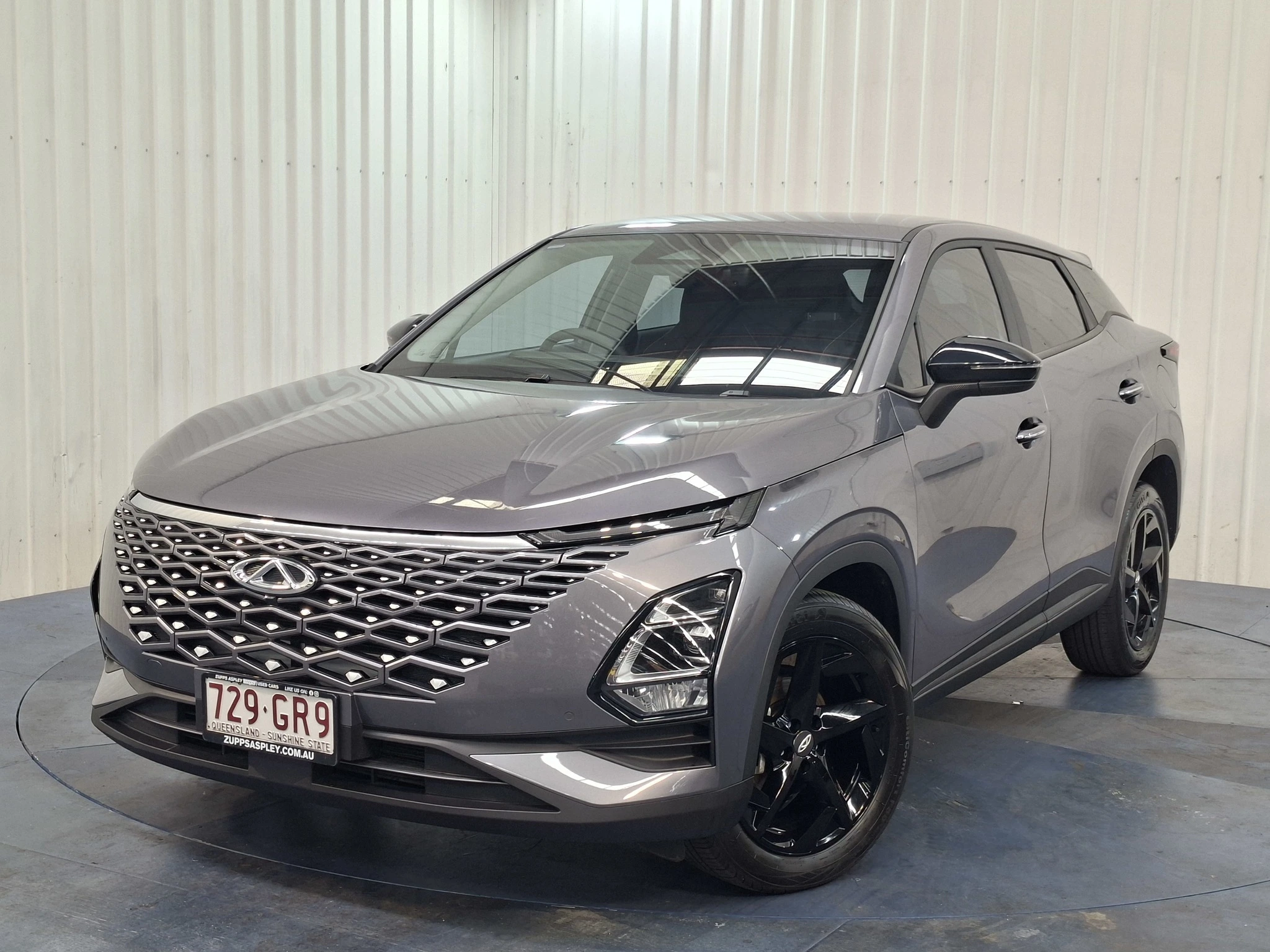 SUV