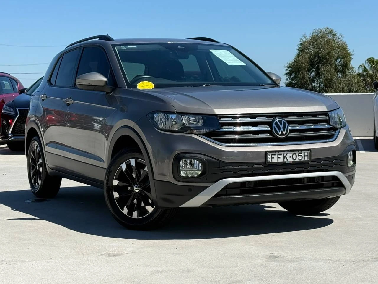 SUV