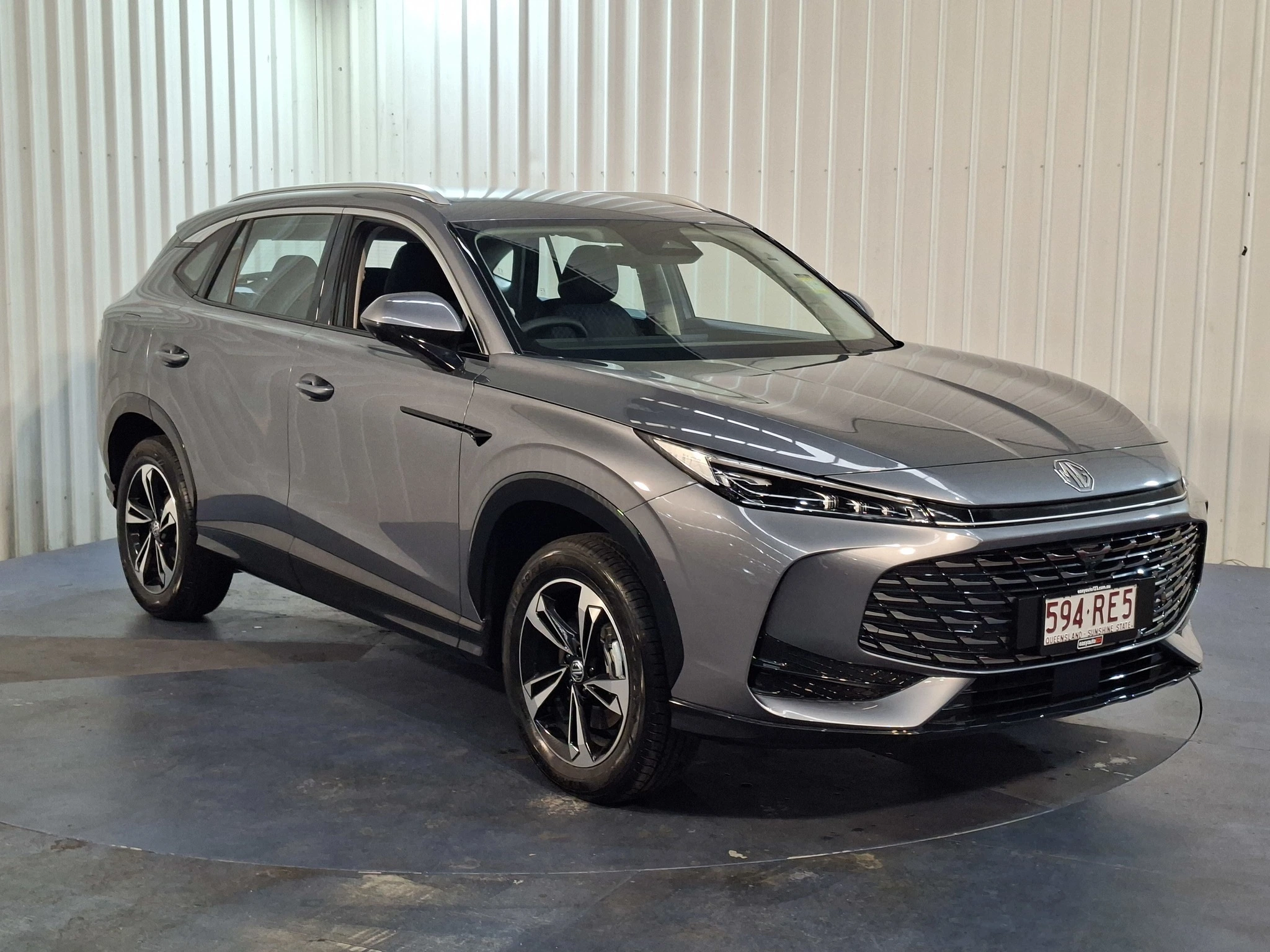 SUV