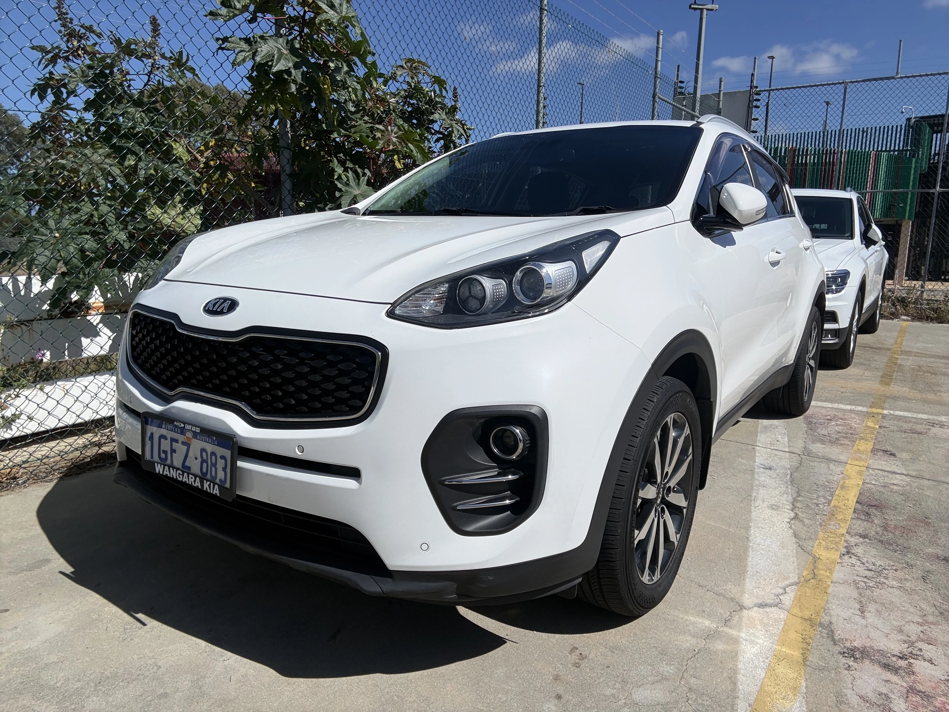 SUV
