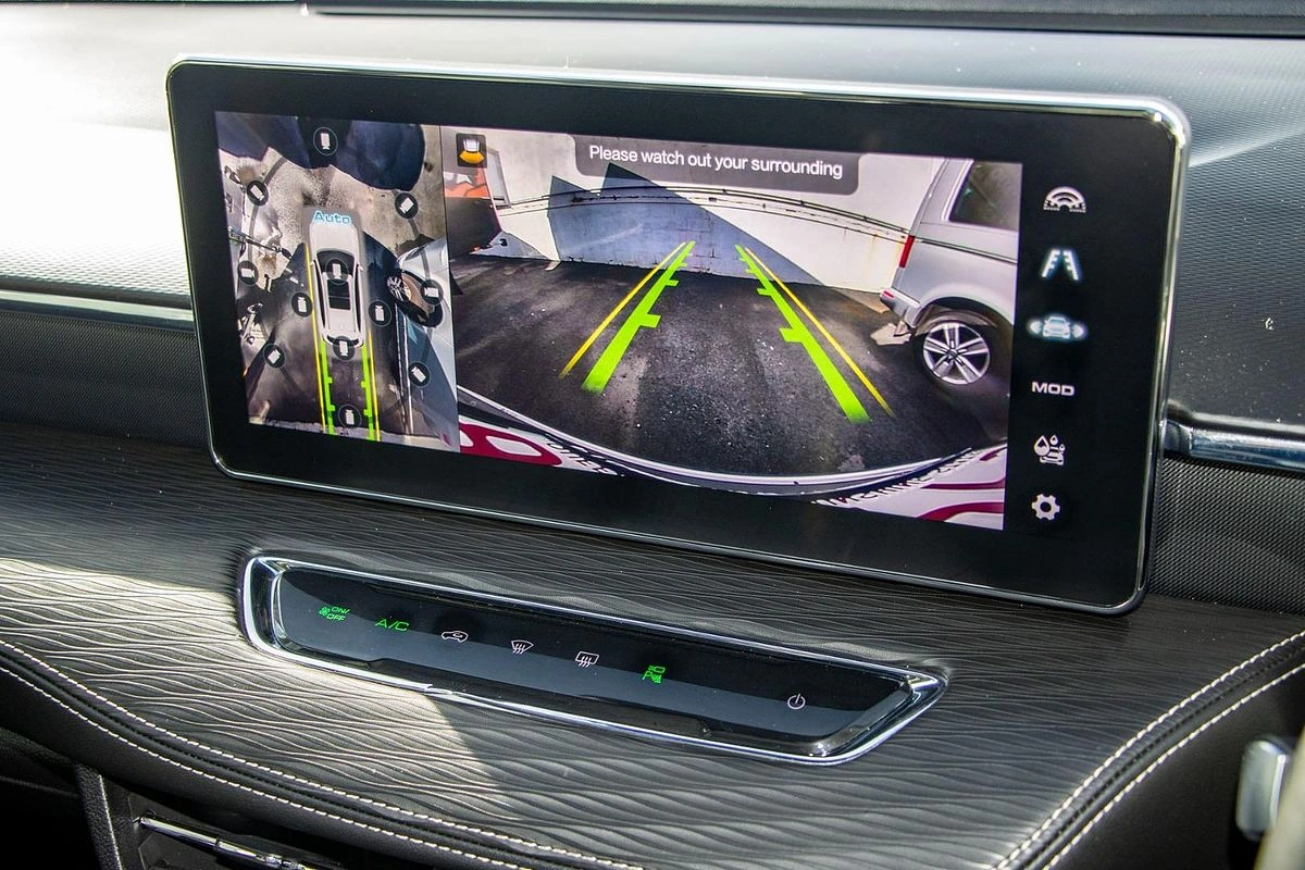Photo 12