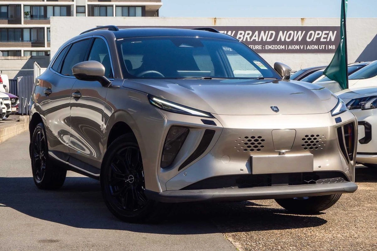 SUV