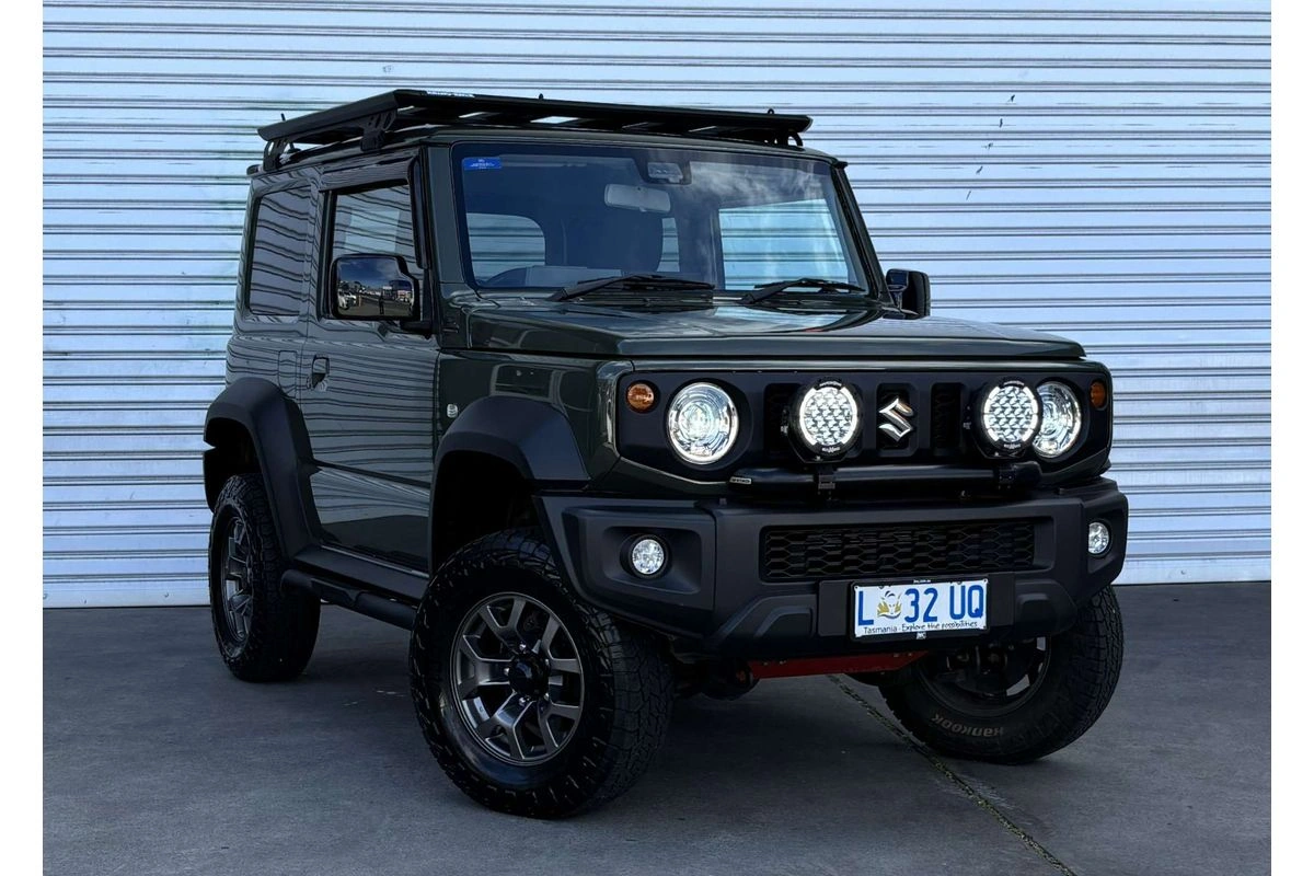 SUV