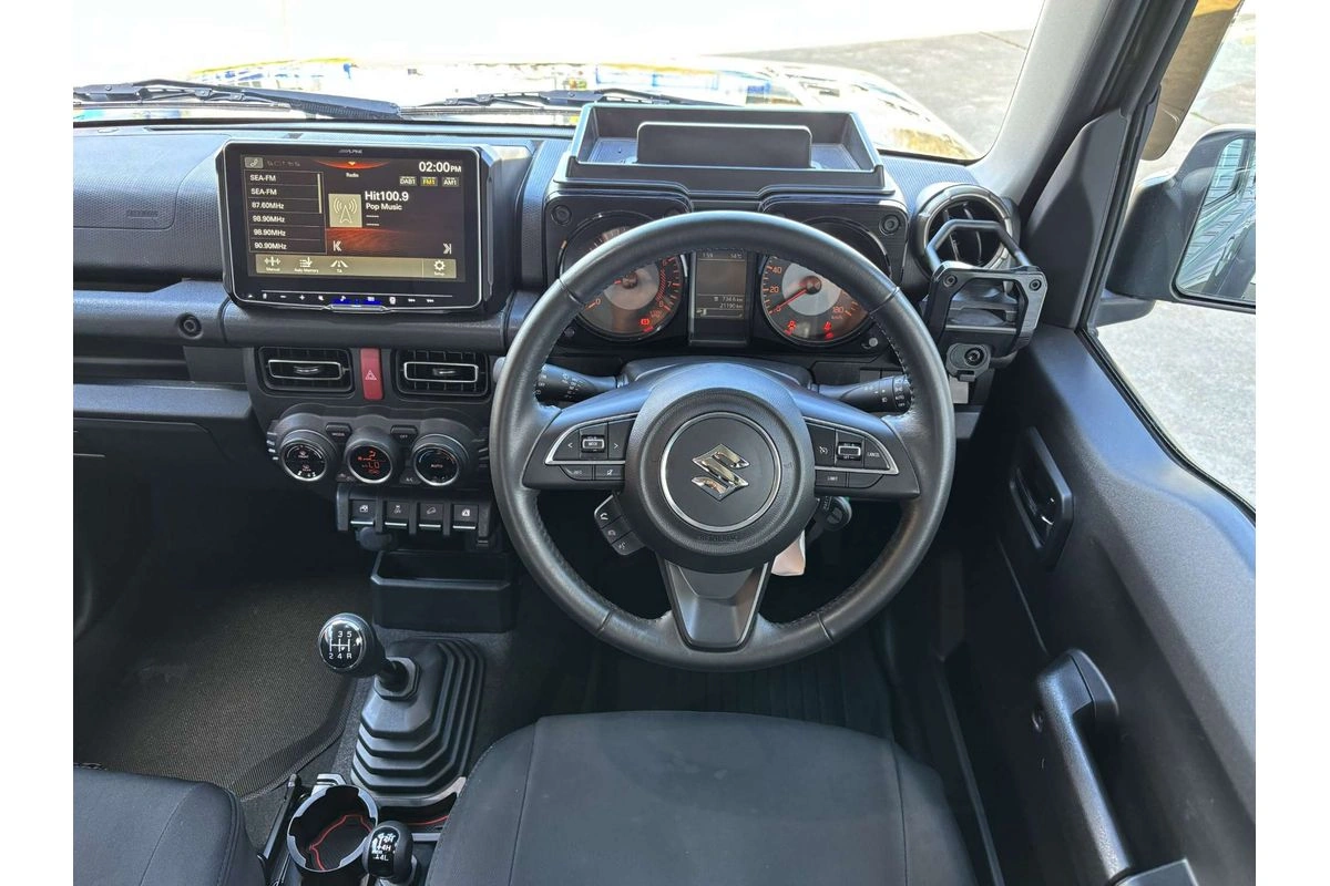Photo 6