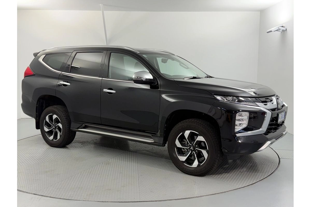 SUV
