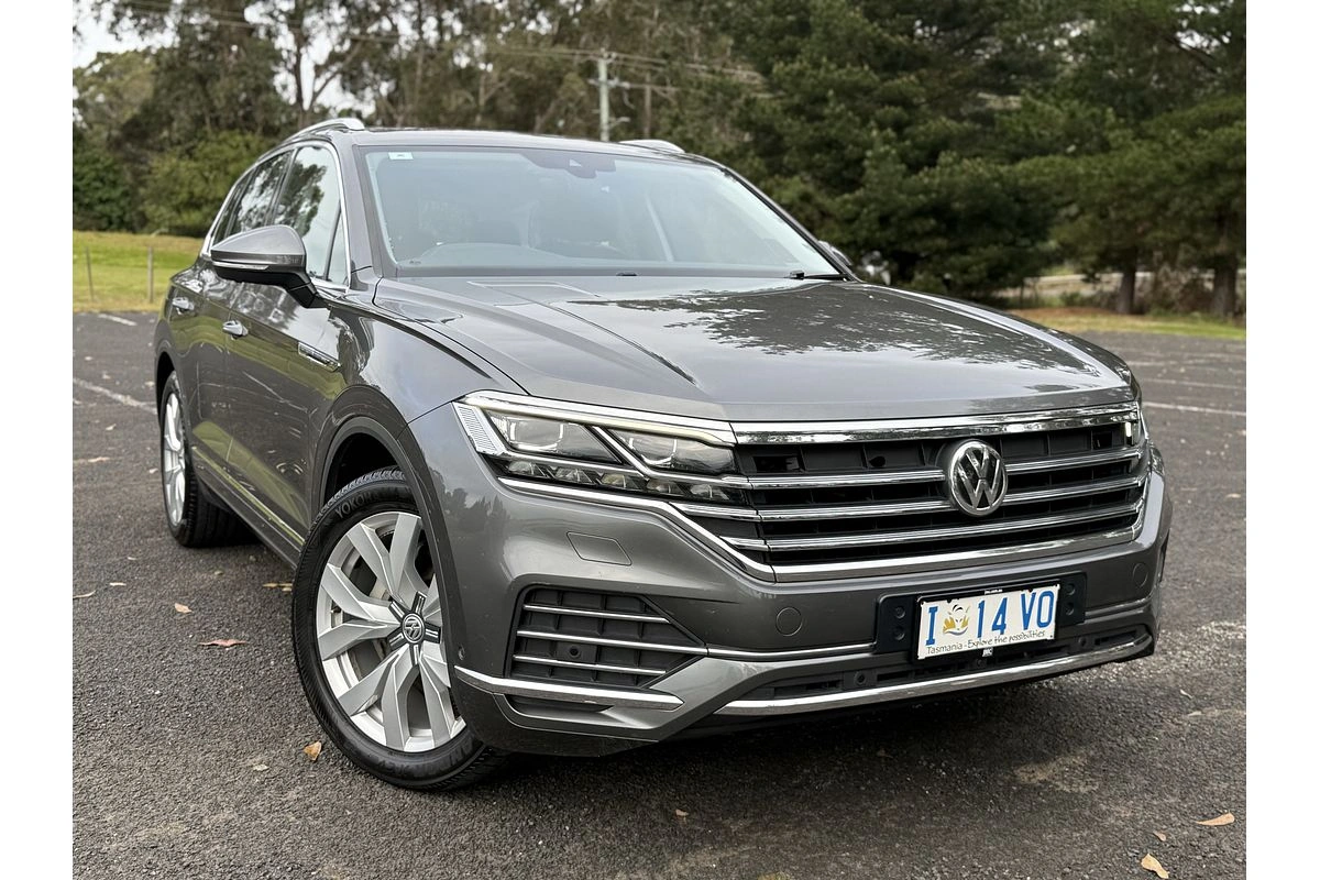 SUV