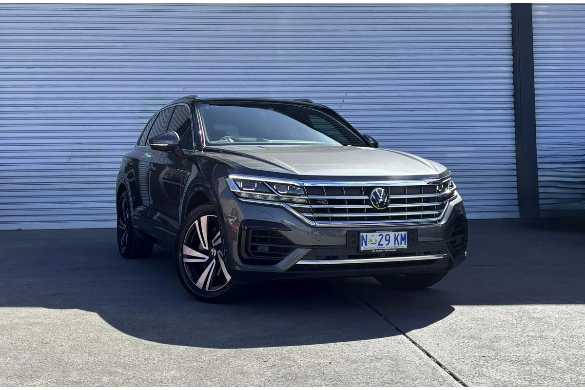 SUV